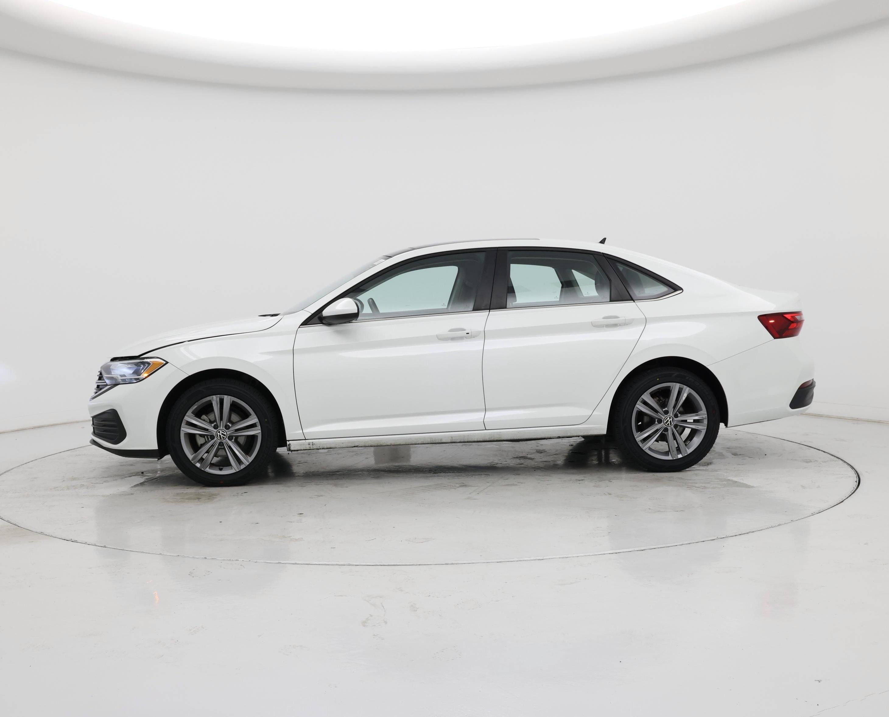 Thumbnail: 2024 Volkswagen Jetta - 3