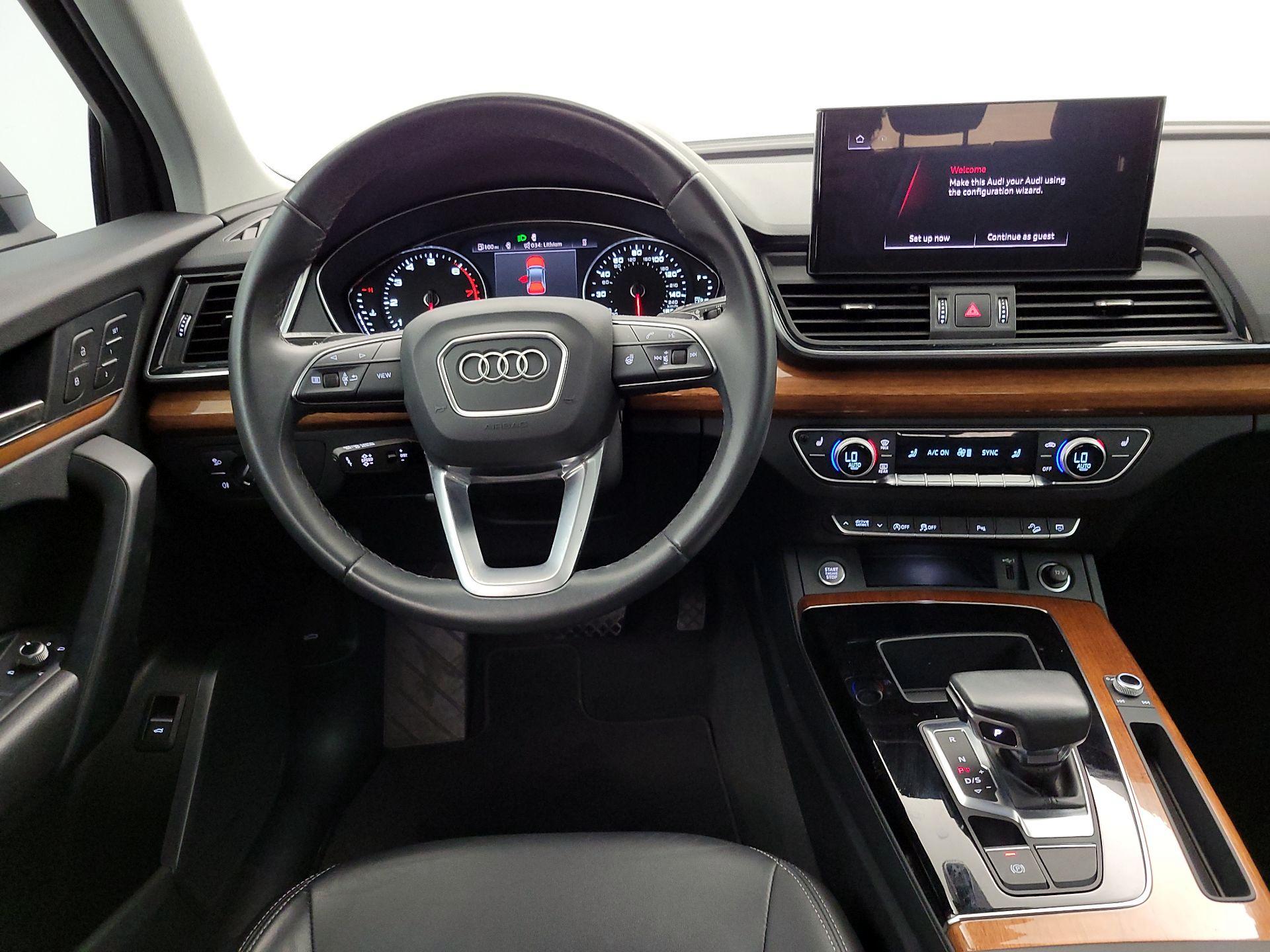 Thumbnail: 2023 Audi Q5 - 10