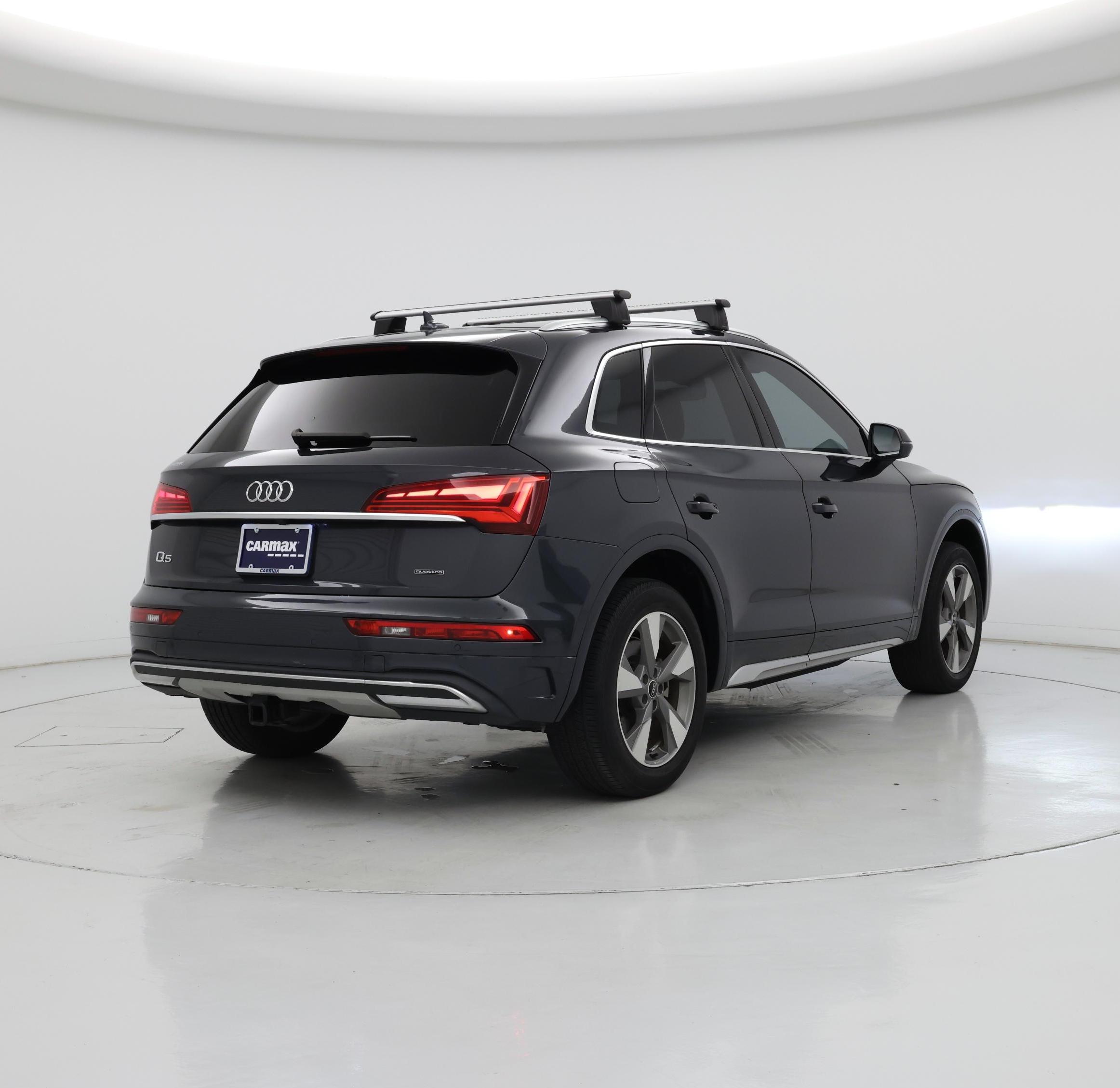 Thumbnail: 2023 Audi Q5 - 8