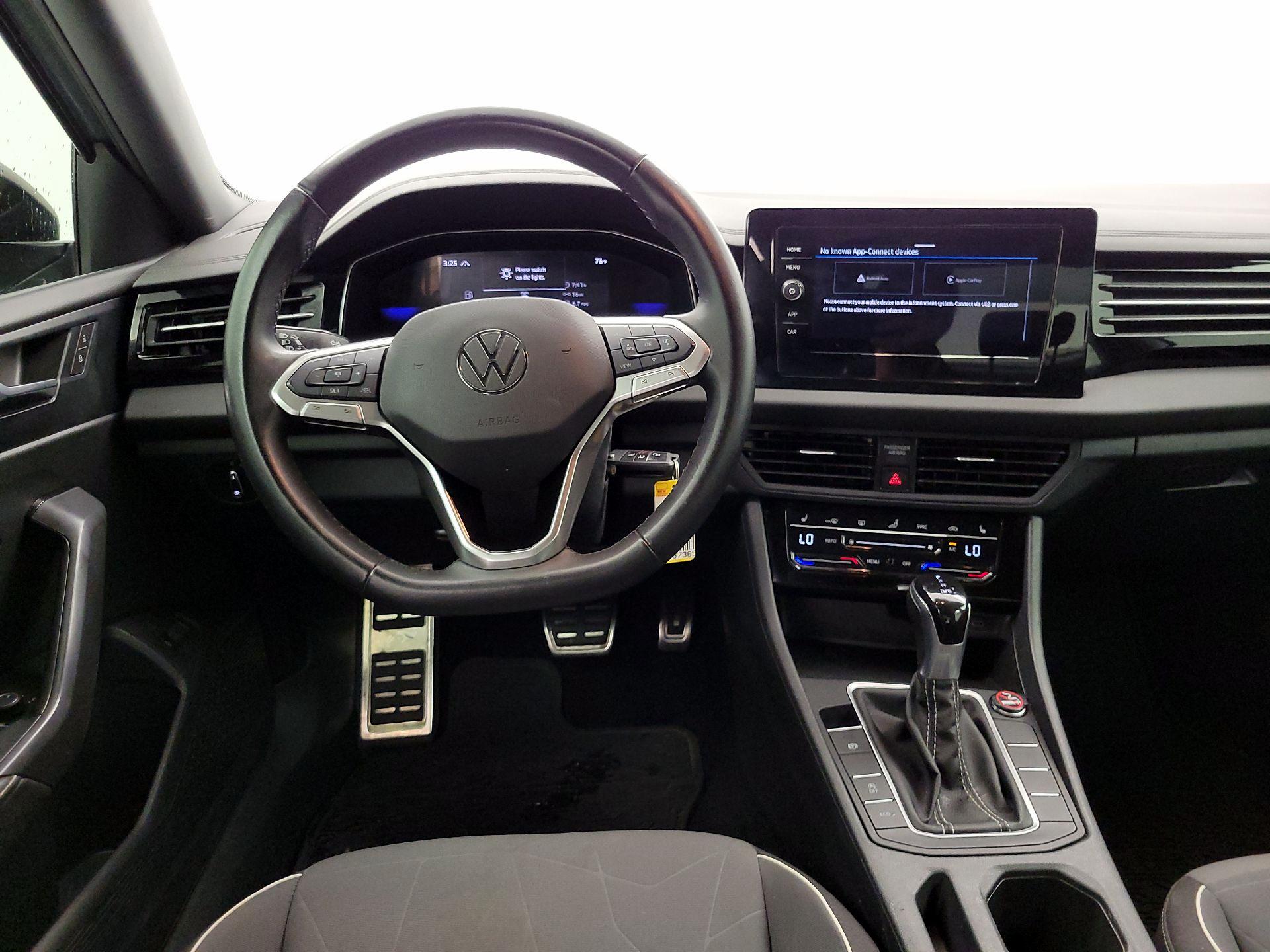 Thumbnail: 2025 Volkswagen Jetta - 10