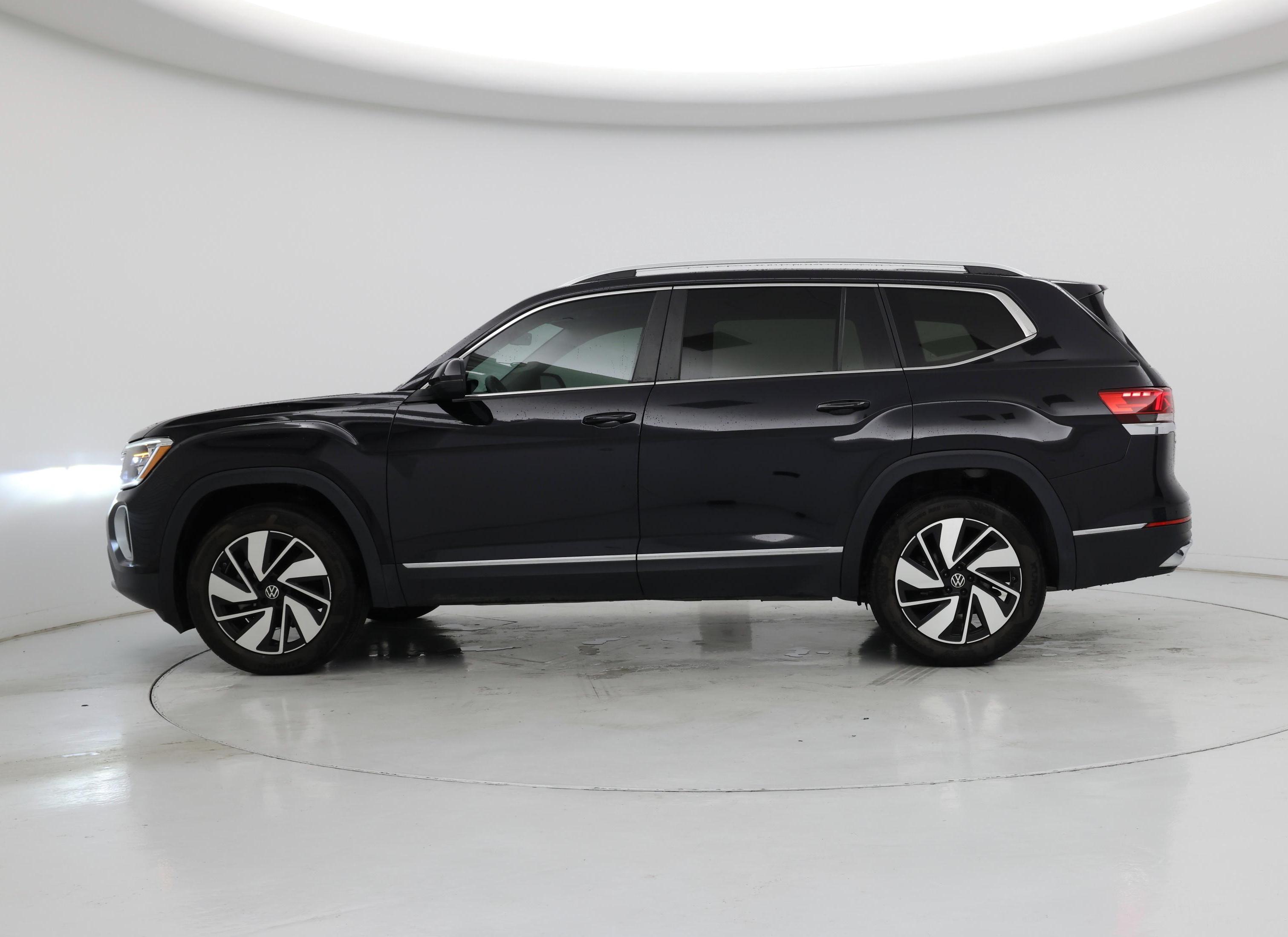 Thumbnail: 2024 Volkswagen Atlas - 3