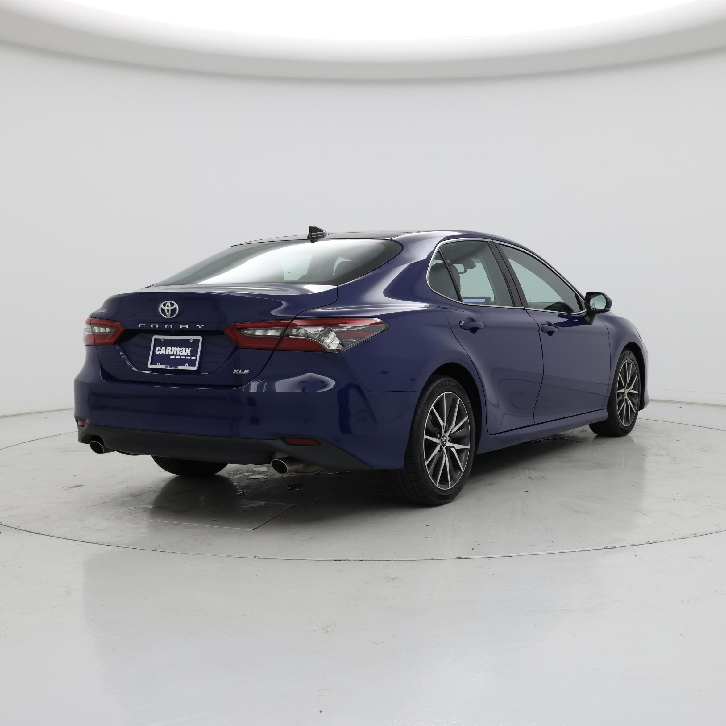 Thumbnail: 2023 Toyota Camry - 8