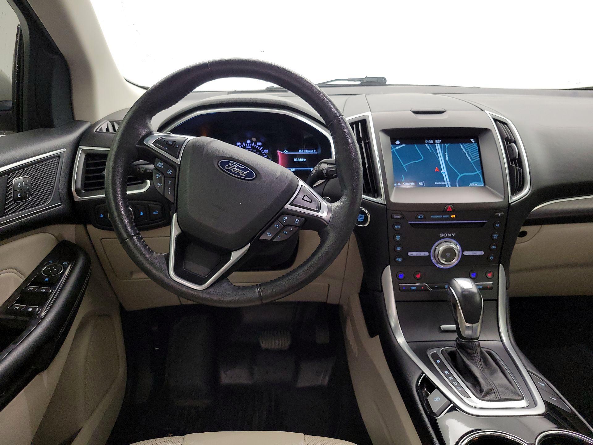 Thumbnail: 2018 Ford Edge - 10
