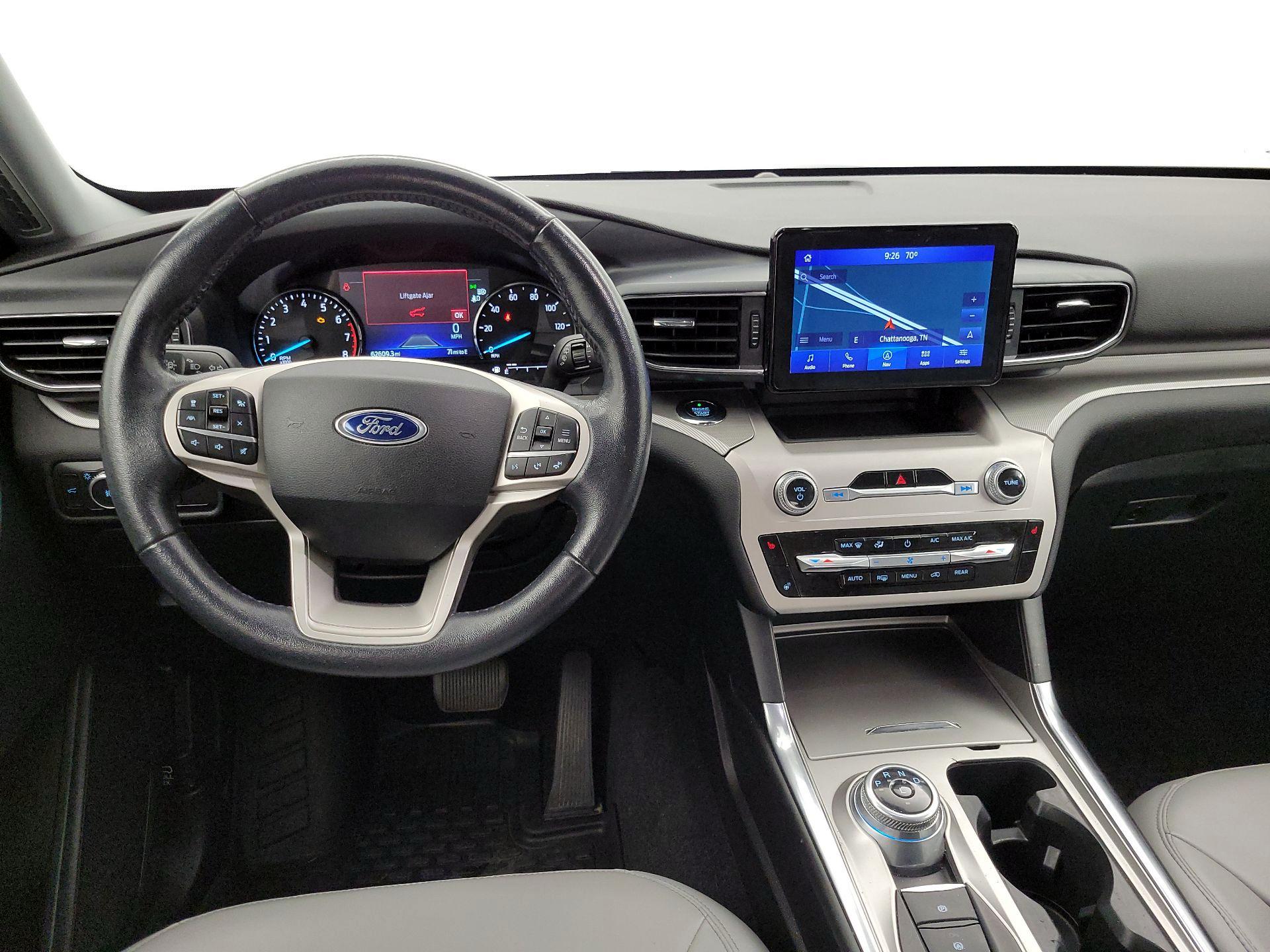 Thumbnail: 2021 Ford Explorer - 10