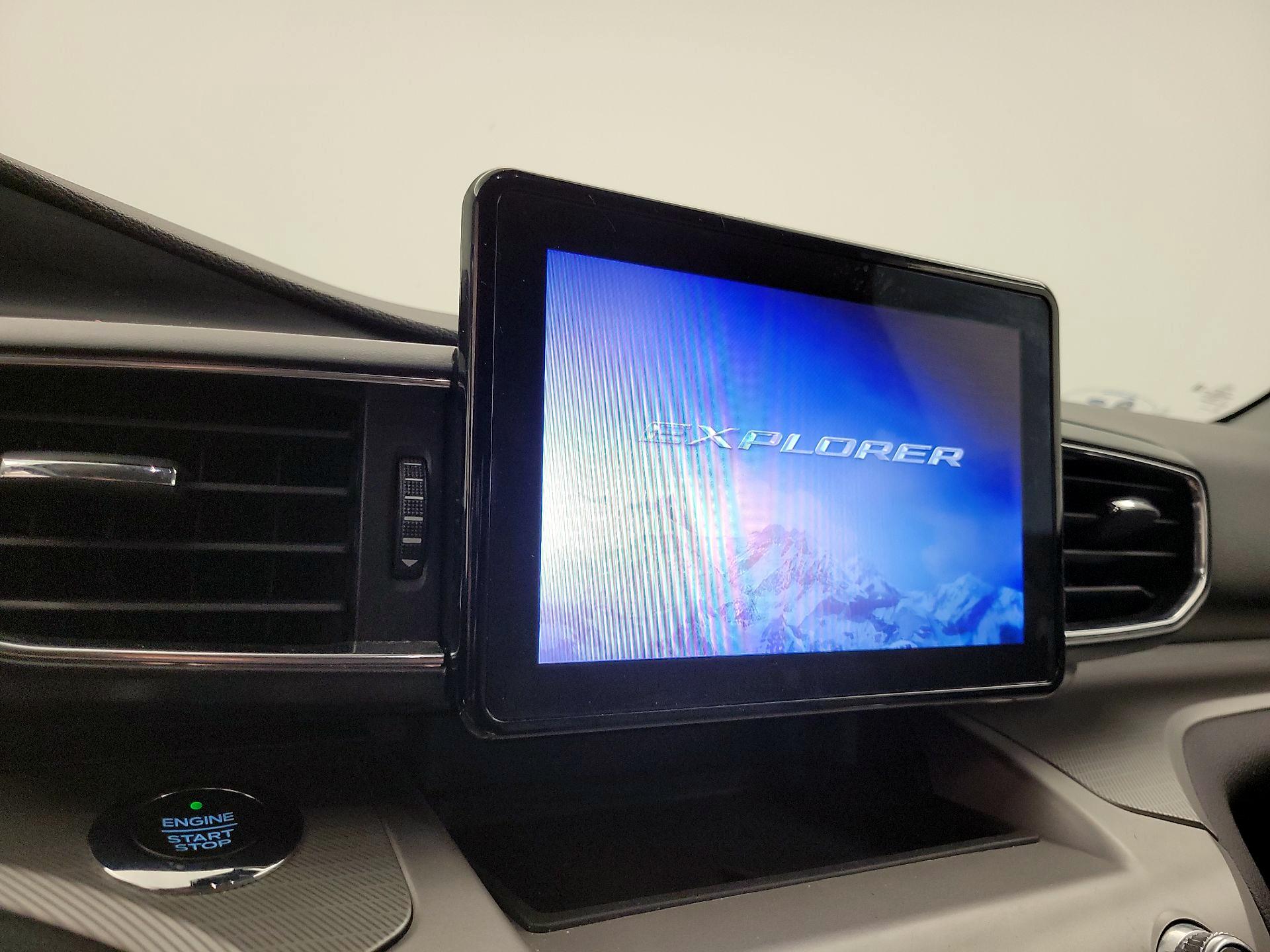 Thumbnail: 2021 Ford Explorer - 16