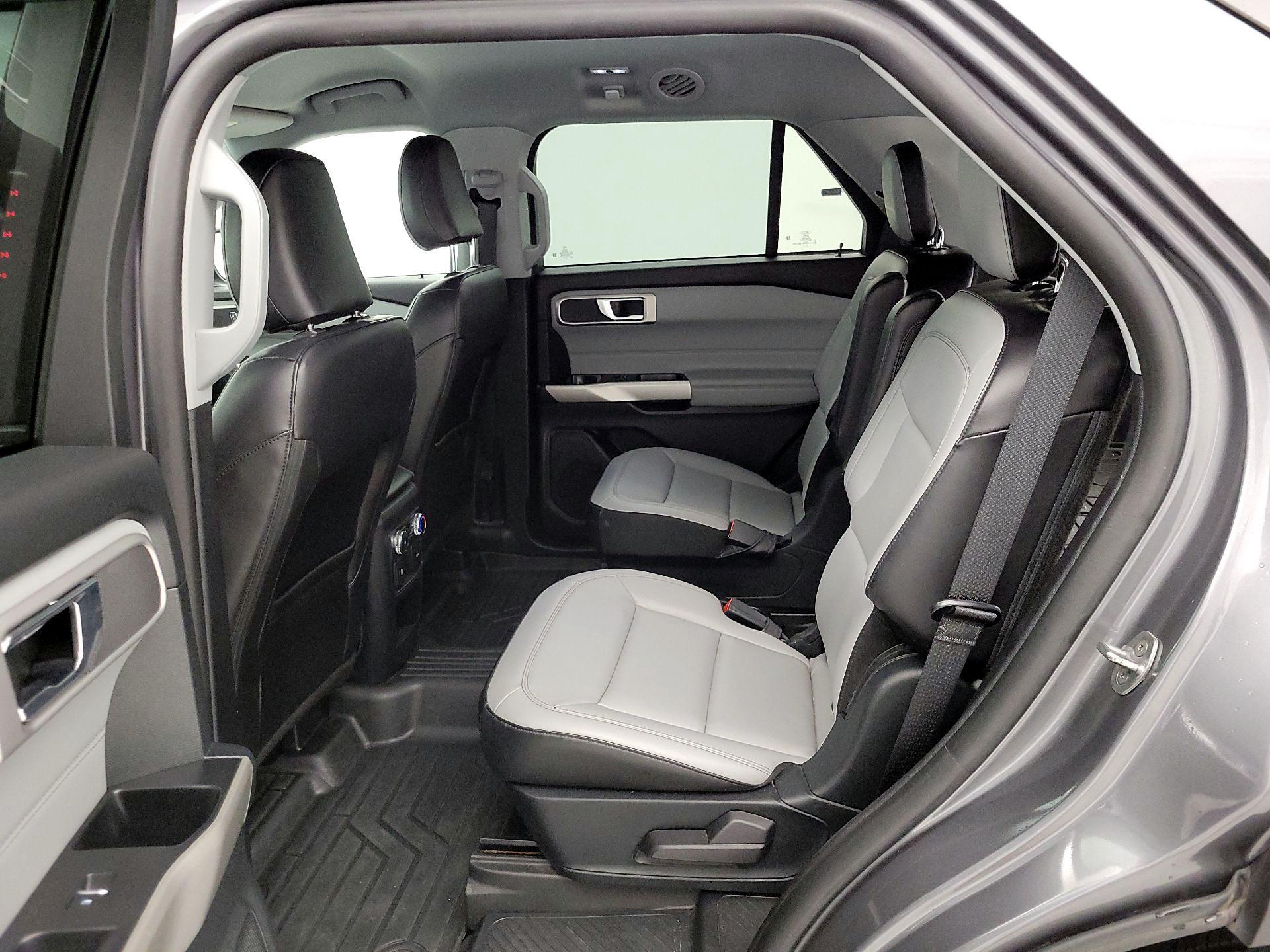Thumbnail: 2021 Ford Explorer - 20