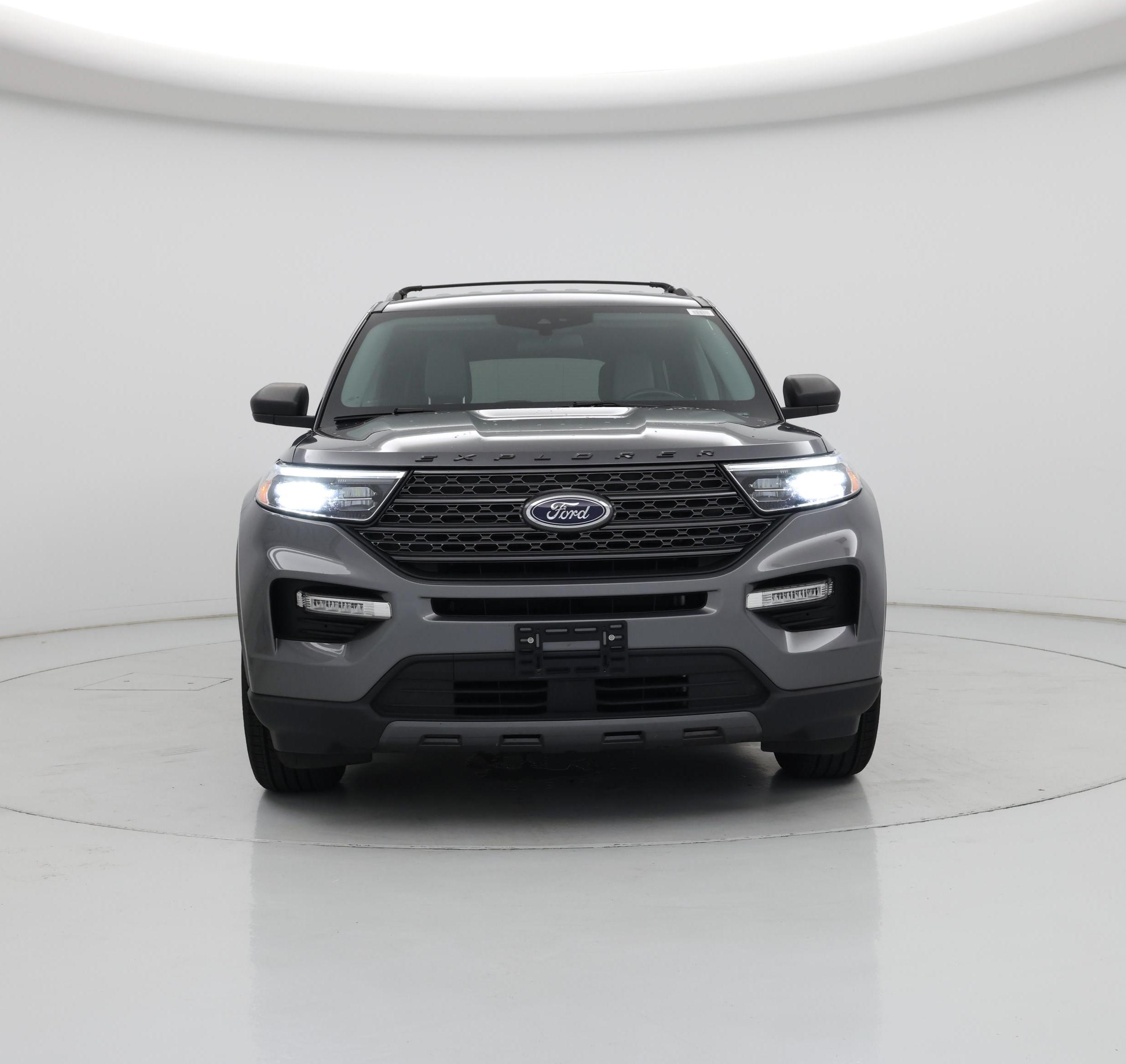 Thumbnail: 2021 Ford Explorer - 5