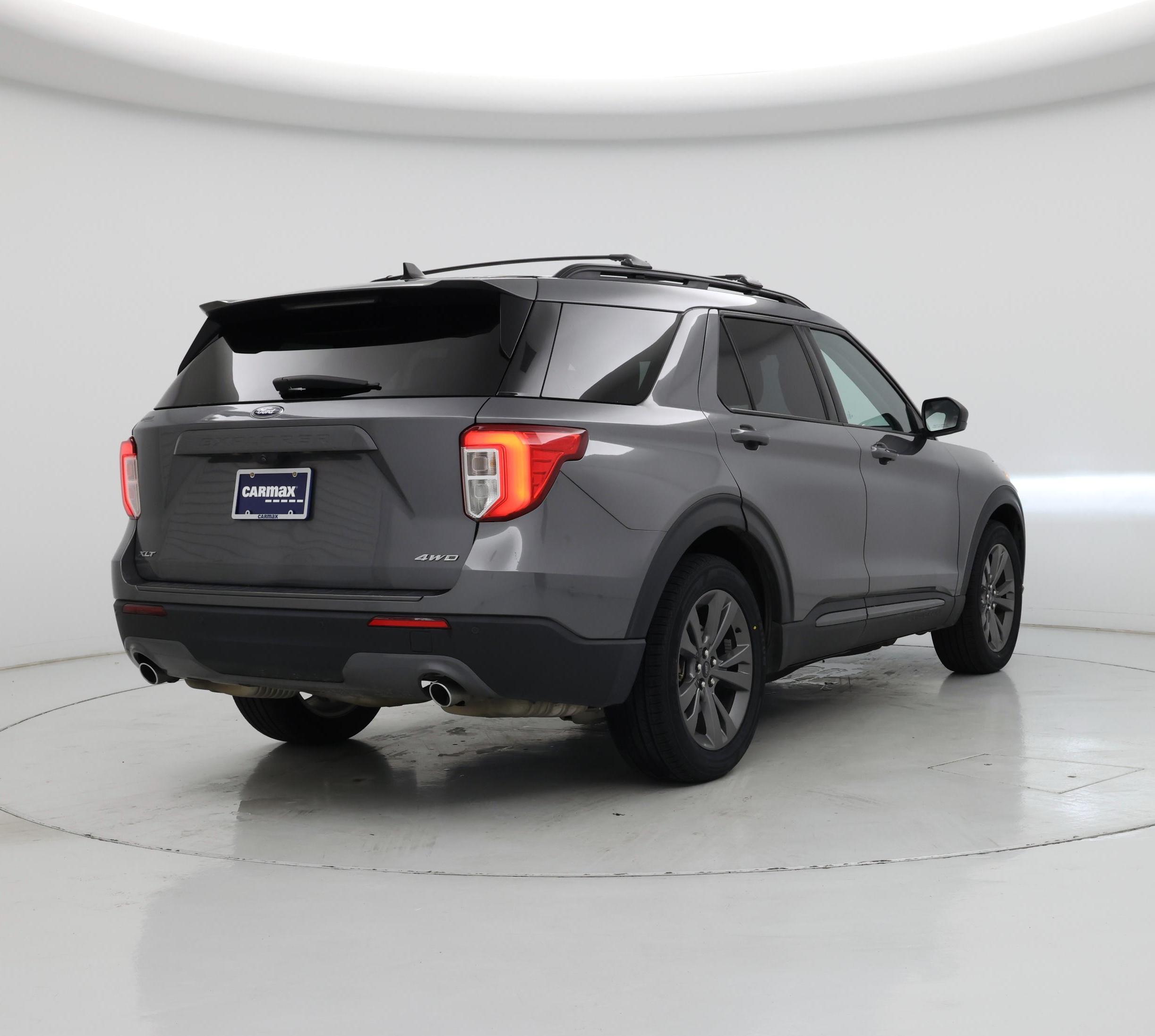 Thumbnail: 2021 Ford Explorer - 8