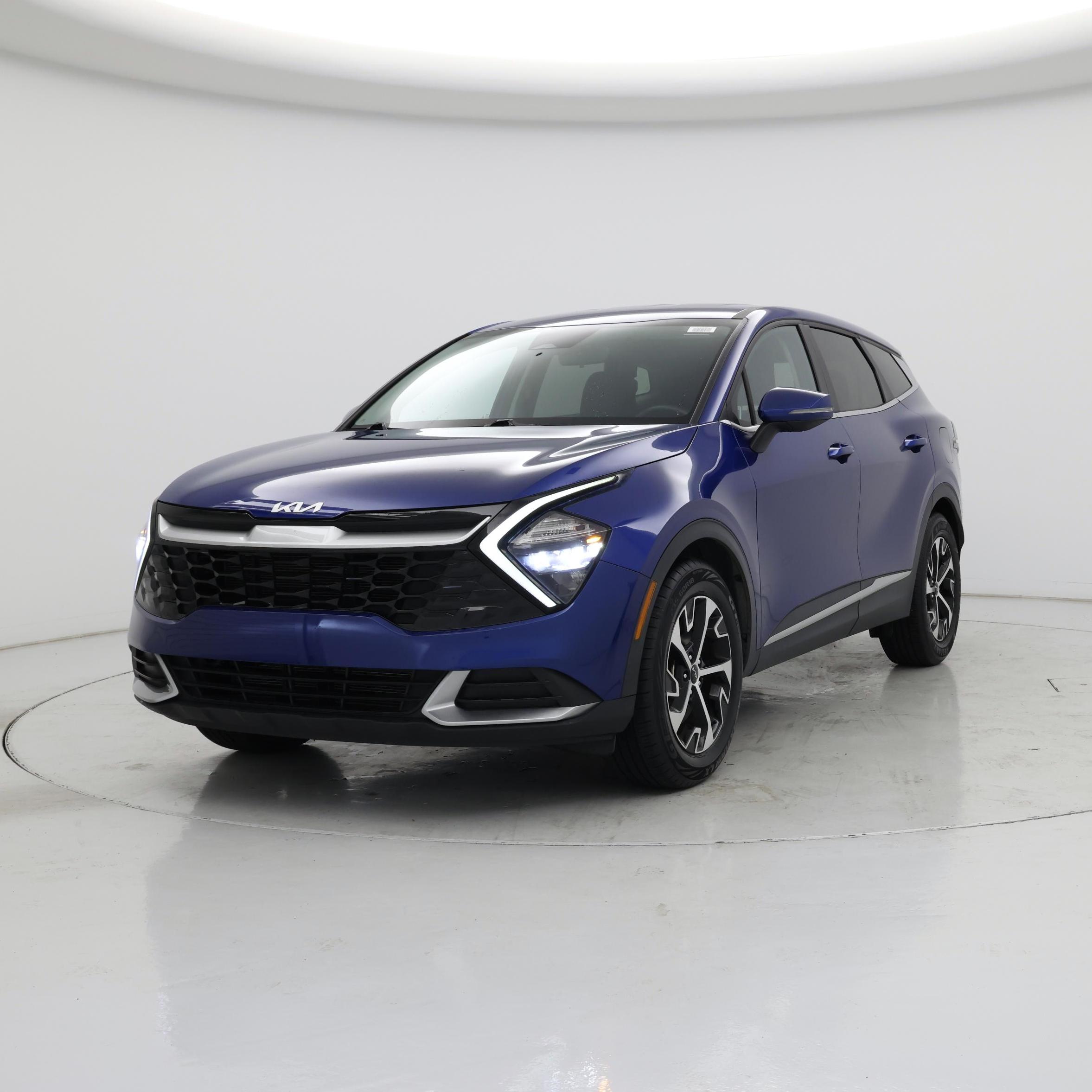 Thumbnail: 2023 Kia Sportage - 4