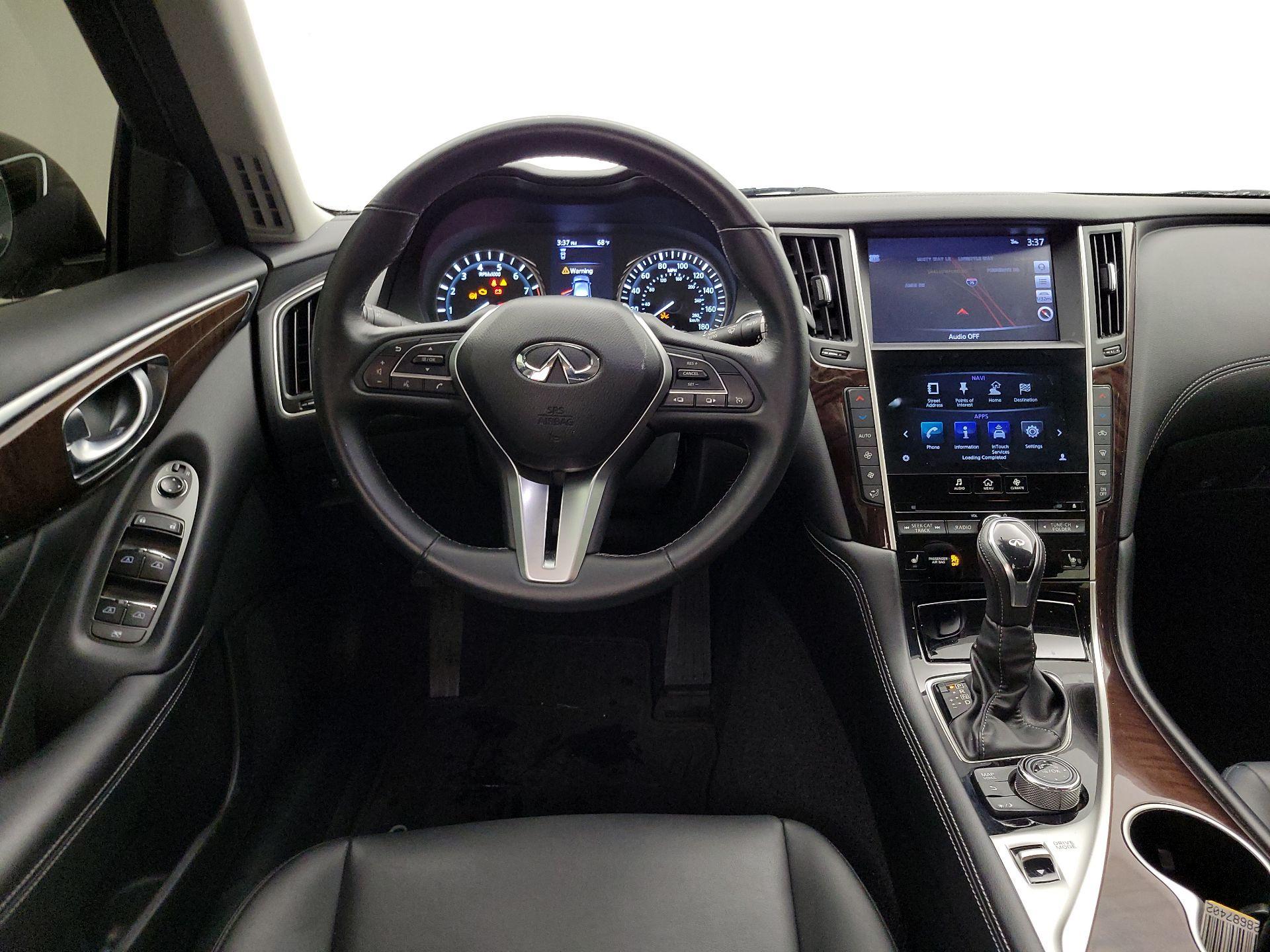 Thumbnail: 2019 INFINITI Q50 - 10
