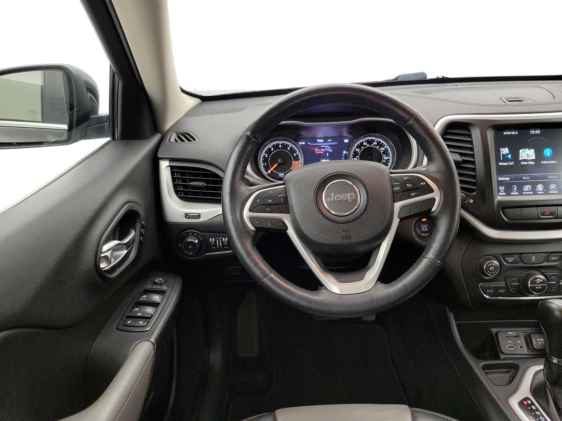 Thumbnail: 2014 Jeep Cherokee - 10