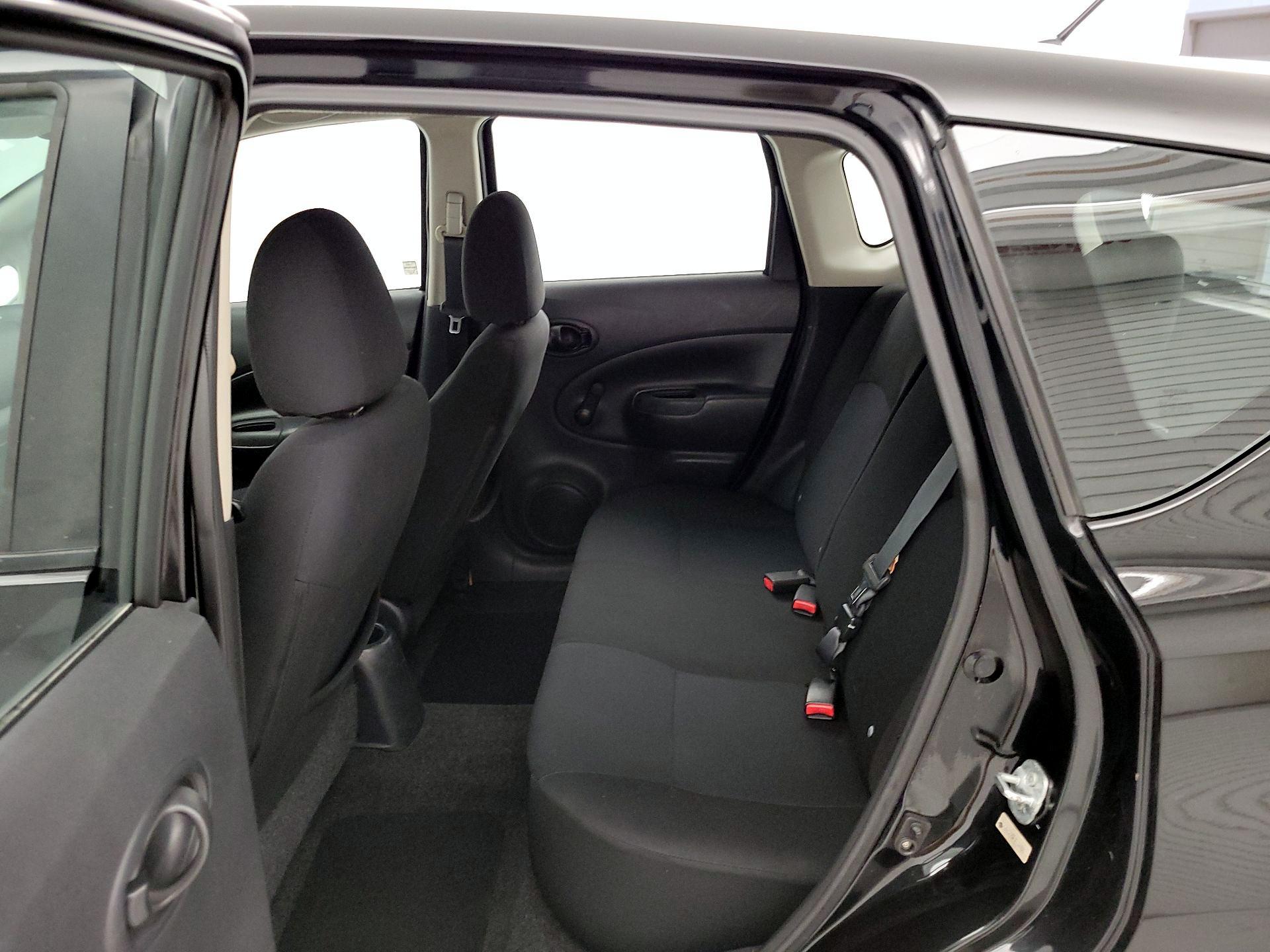 Thumbnail: 2014 Nissan Versa Note - 17