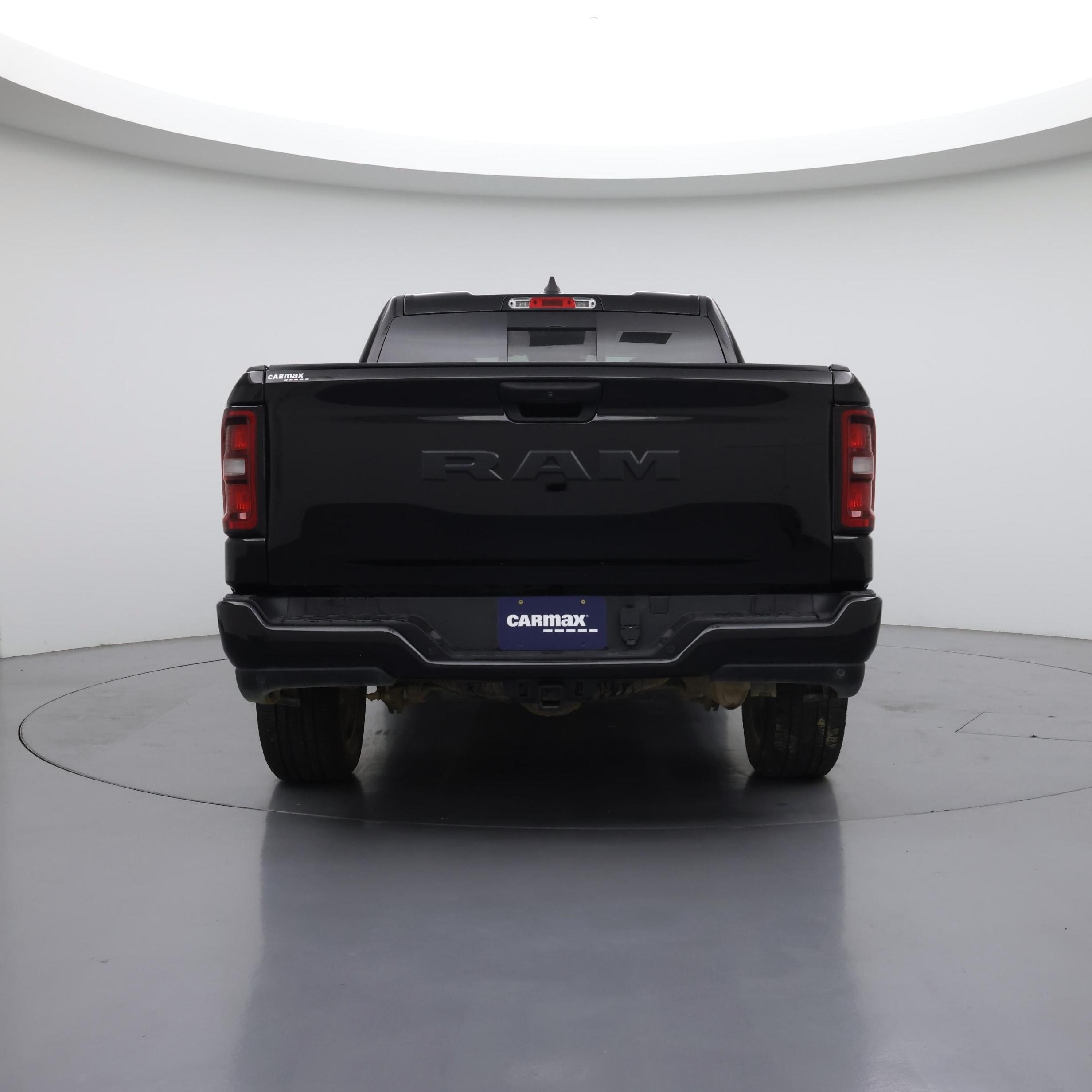 Thumbnail: 2025 RAM 1500 - 6