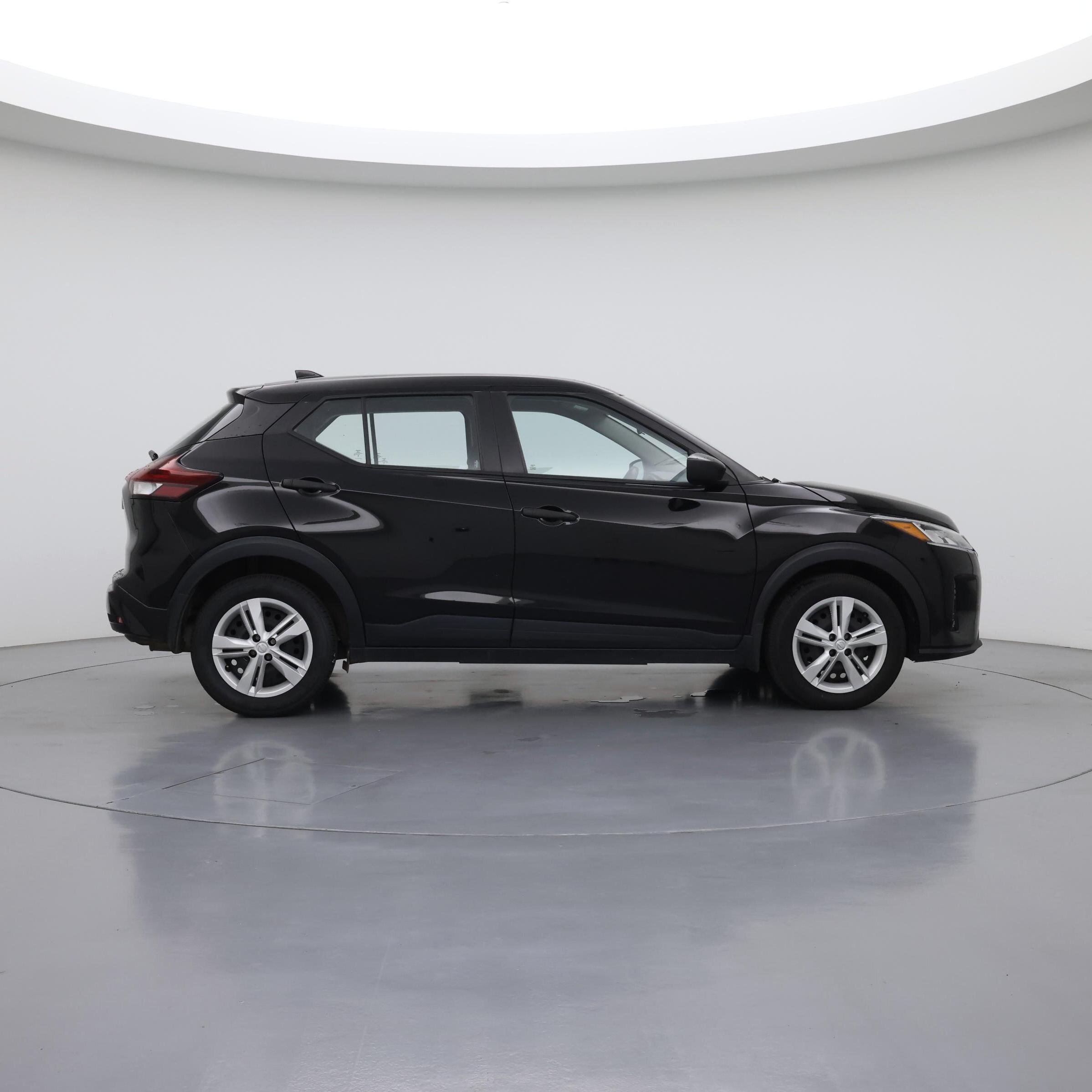 Thumbnail: 2024 Nissan Kicks - 7