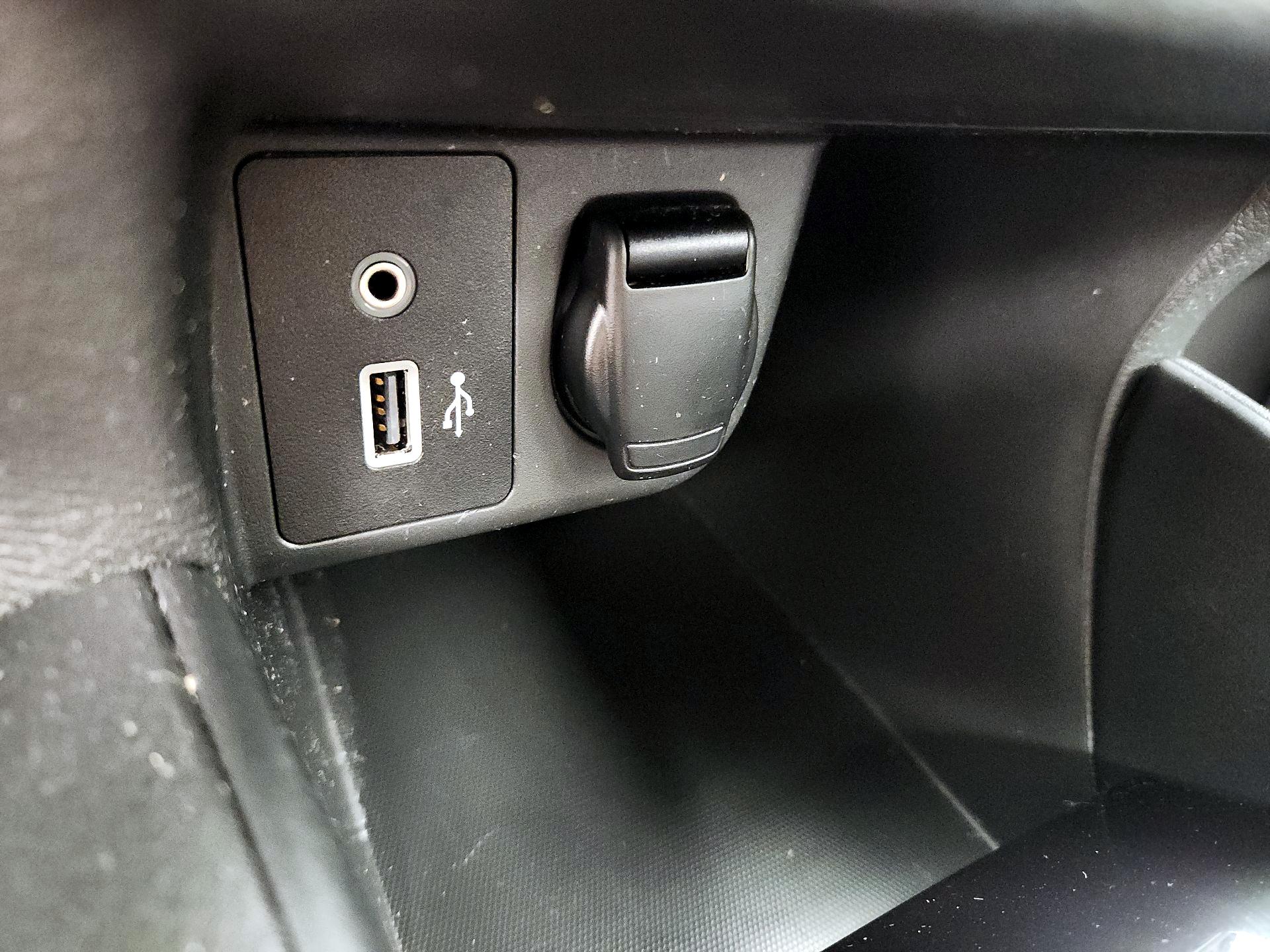 Thumbnail: 2021 Nissan Versa - 18