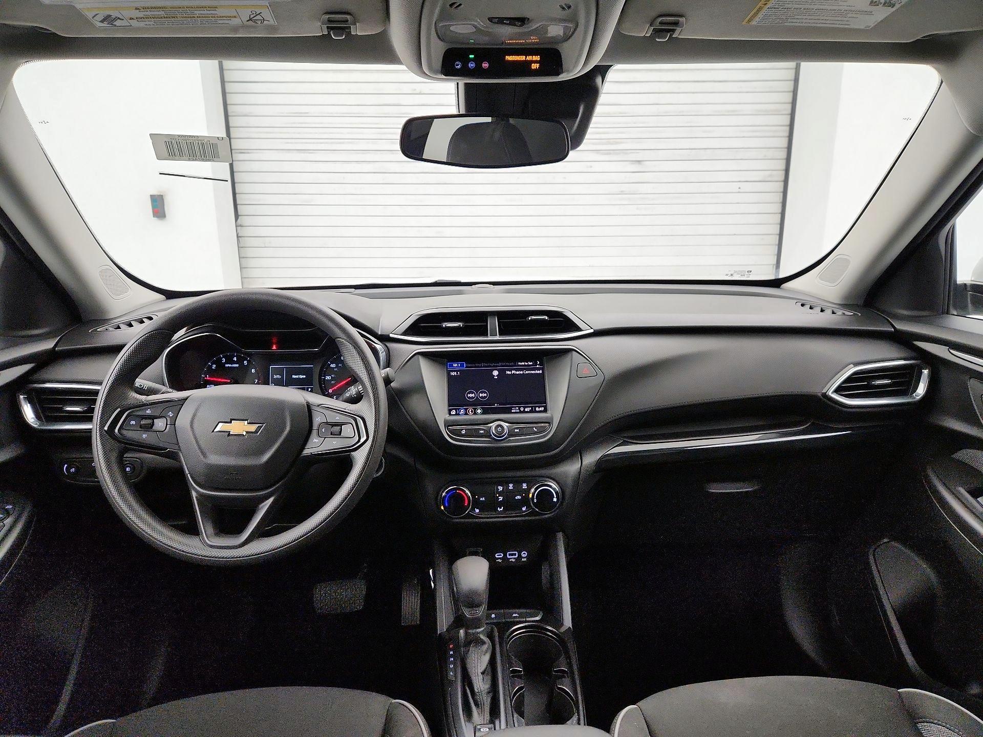 Thumbnail: 2023 Chevrolet TrailBlazer - 9