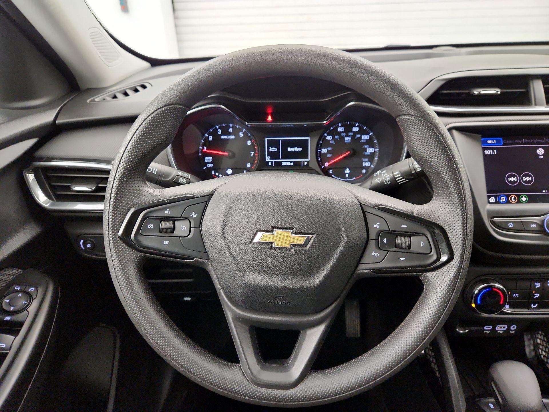 Thumbnail: 2023 Chevrolet TrailBlazer - 10