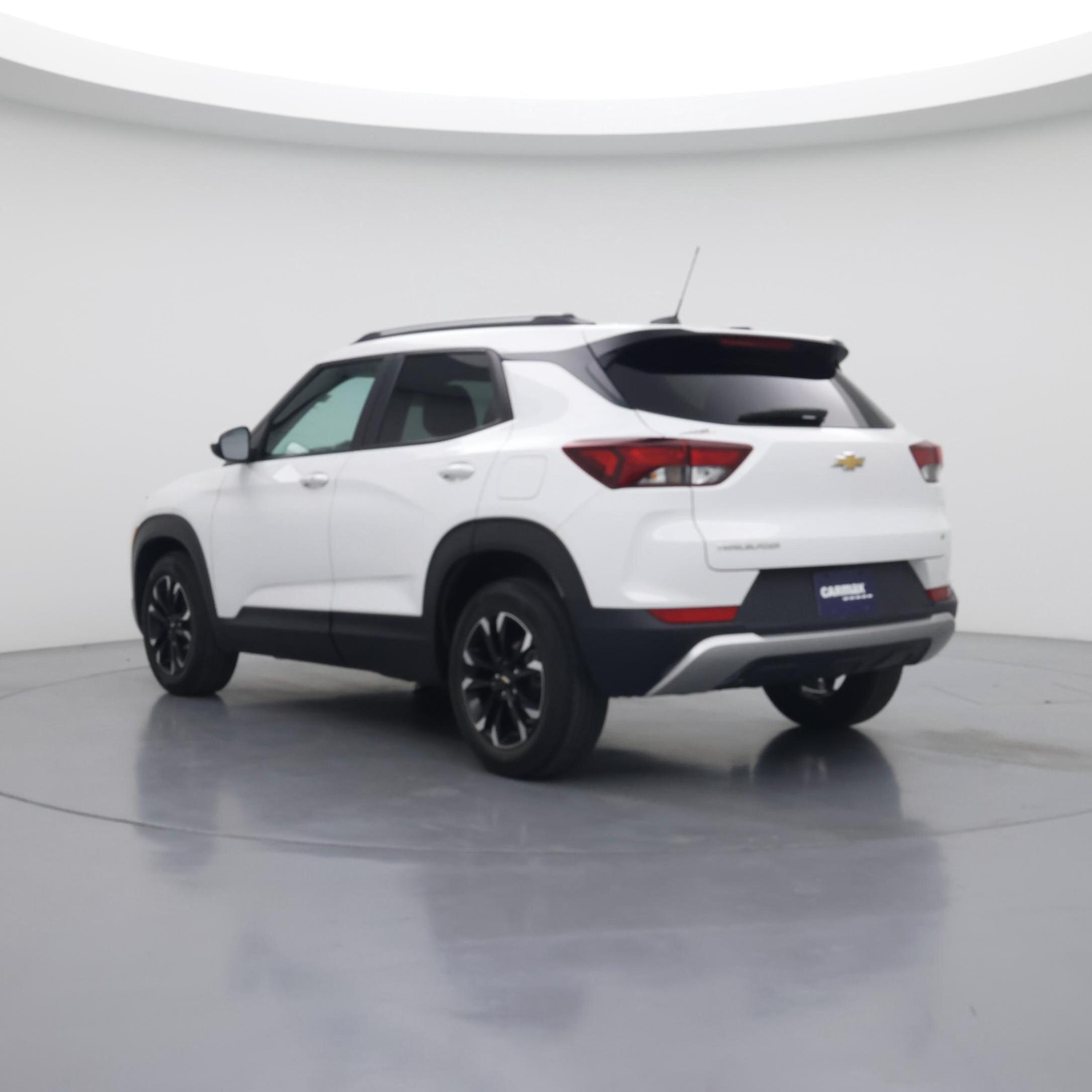 Thumbnail: 2023 Chevrolet TrailBlazer - 2