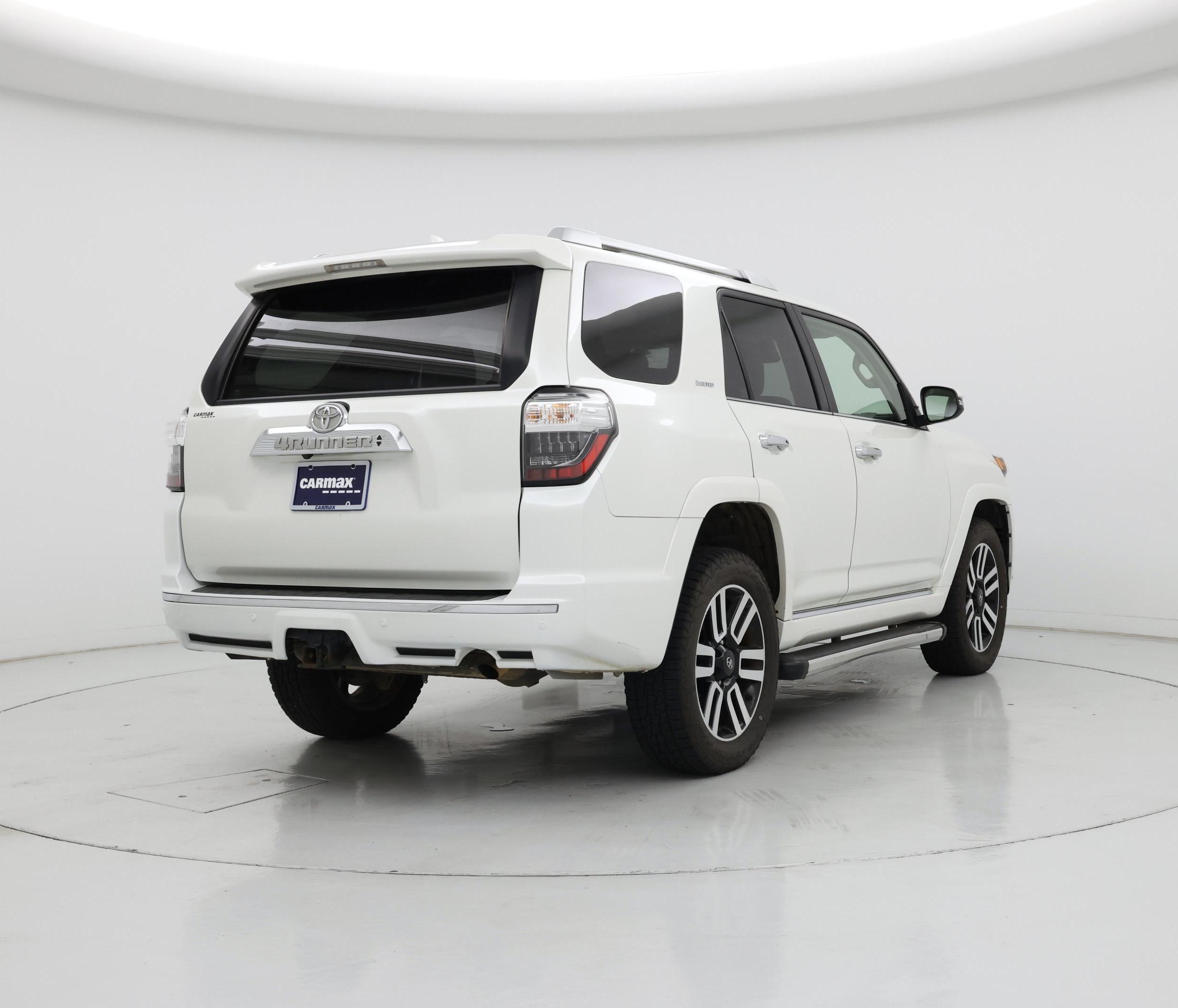 Thumbnail: 2022 Toyota 4Runner - 8