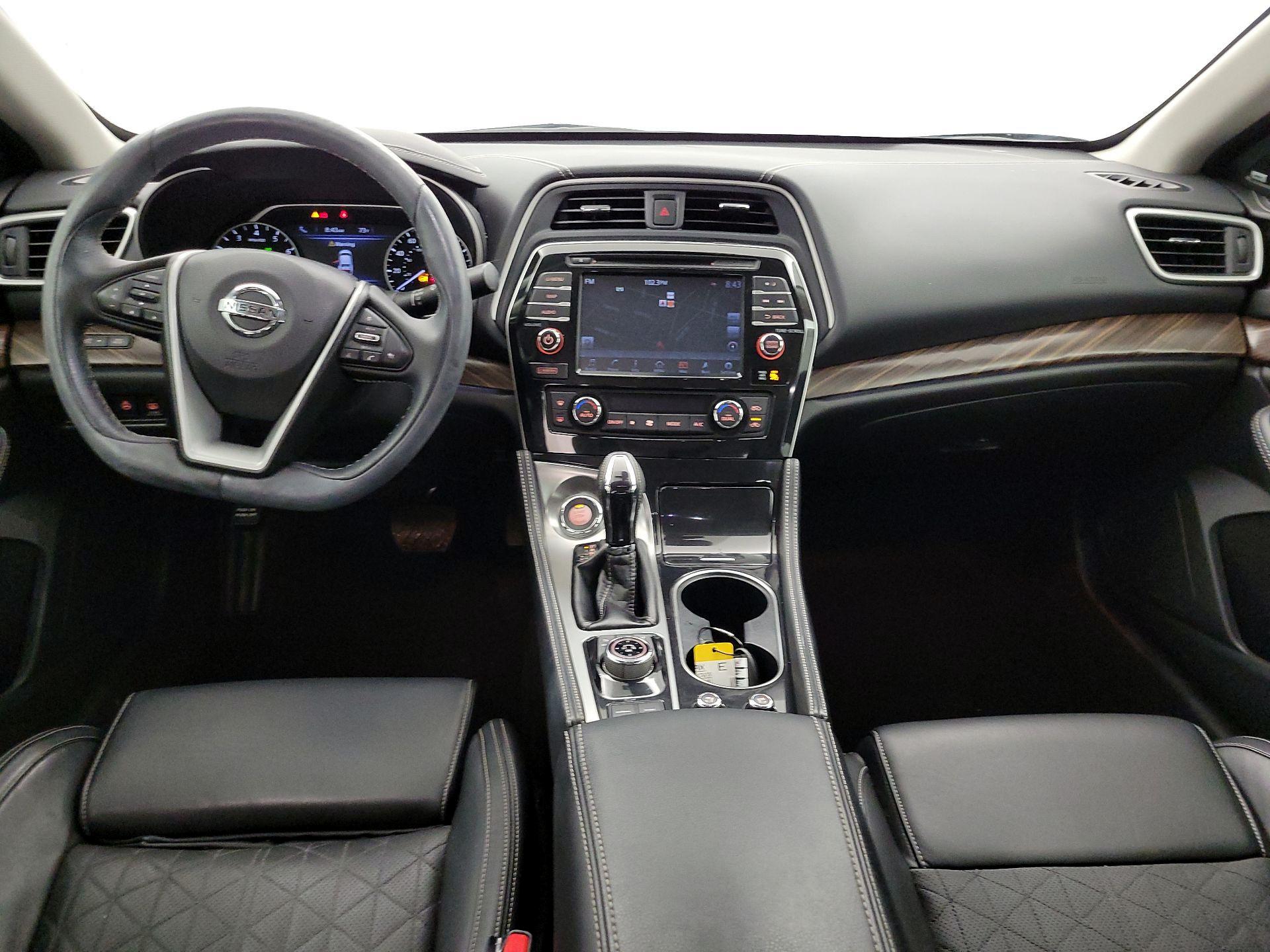 Thumbnail: 2017 Nissan Maxima - 9