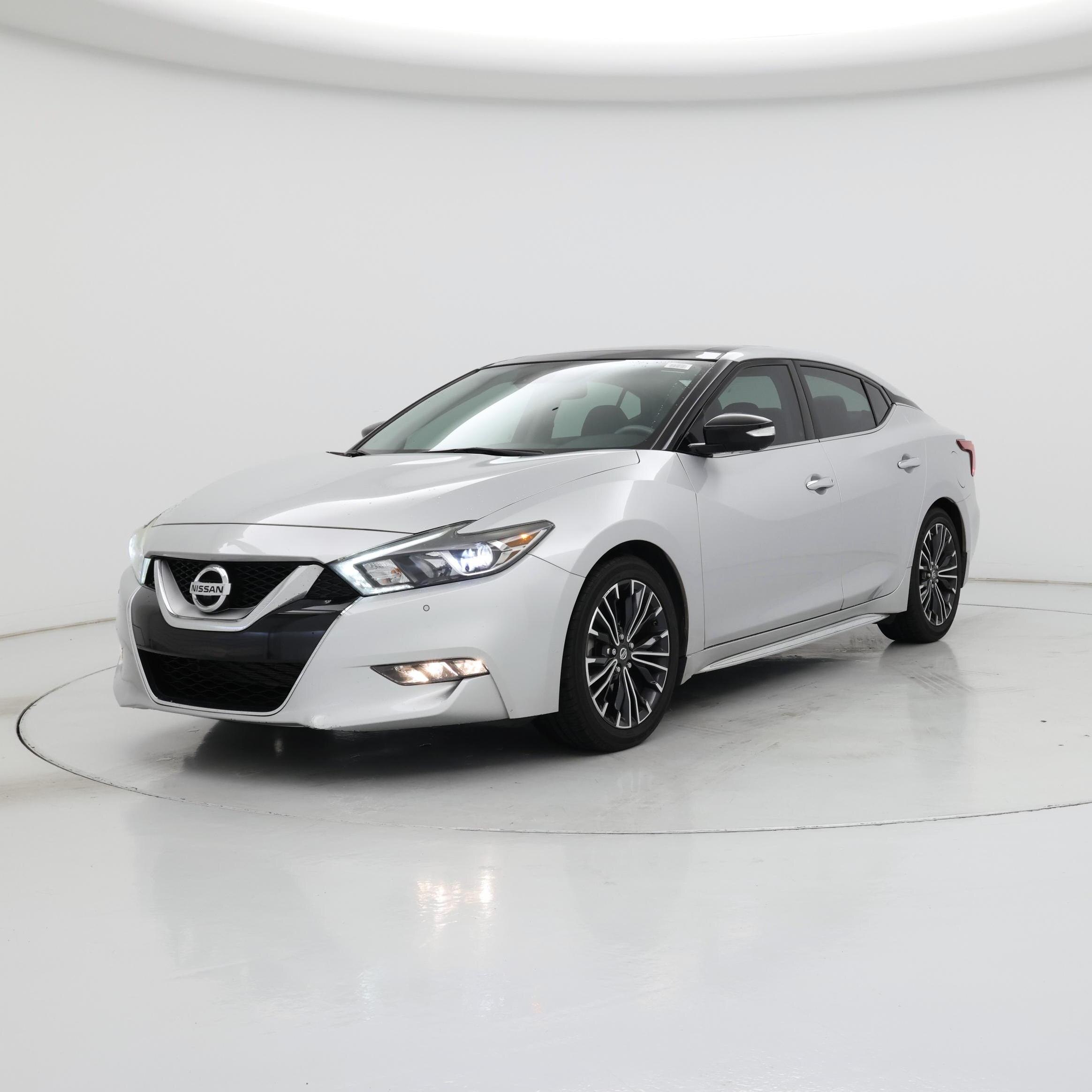 Thumbnail: 2017 Nissan Maxima - 4