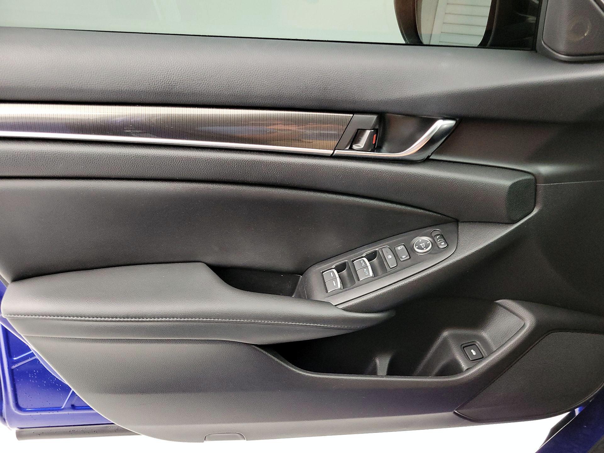 Thumbnail: 2021 Honda Accord - 12