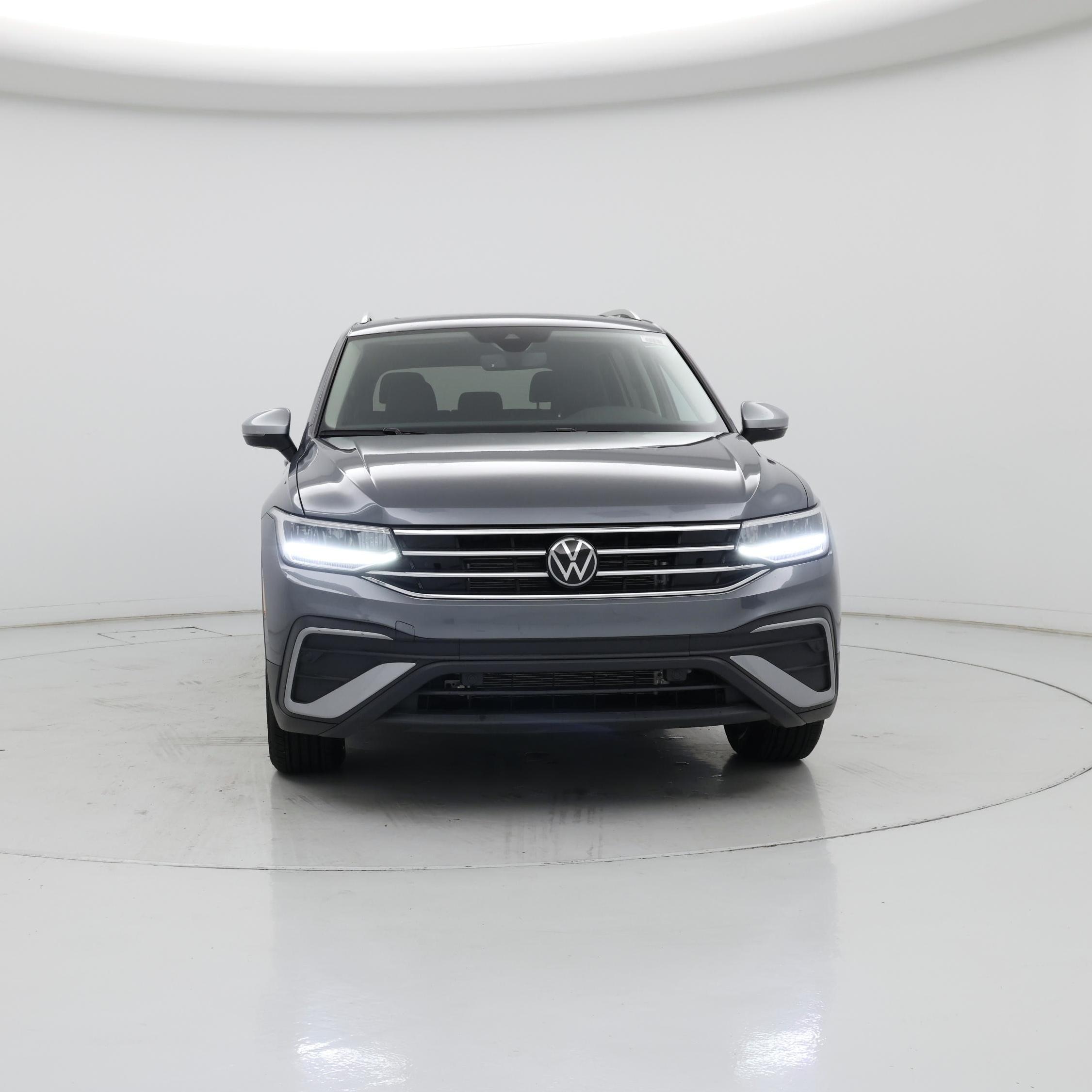 Thumbnail: 2024 Volkswagen Tiguan - 5