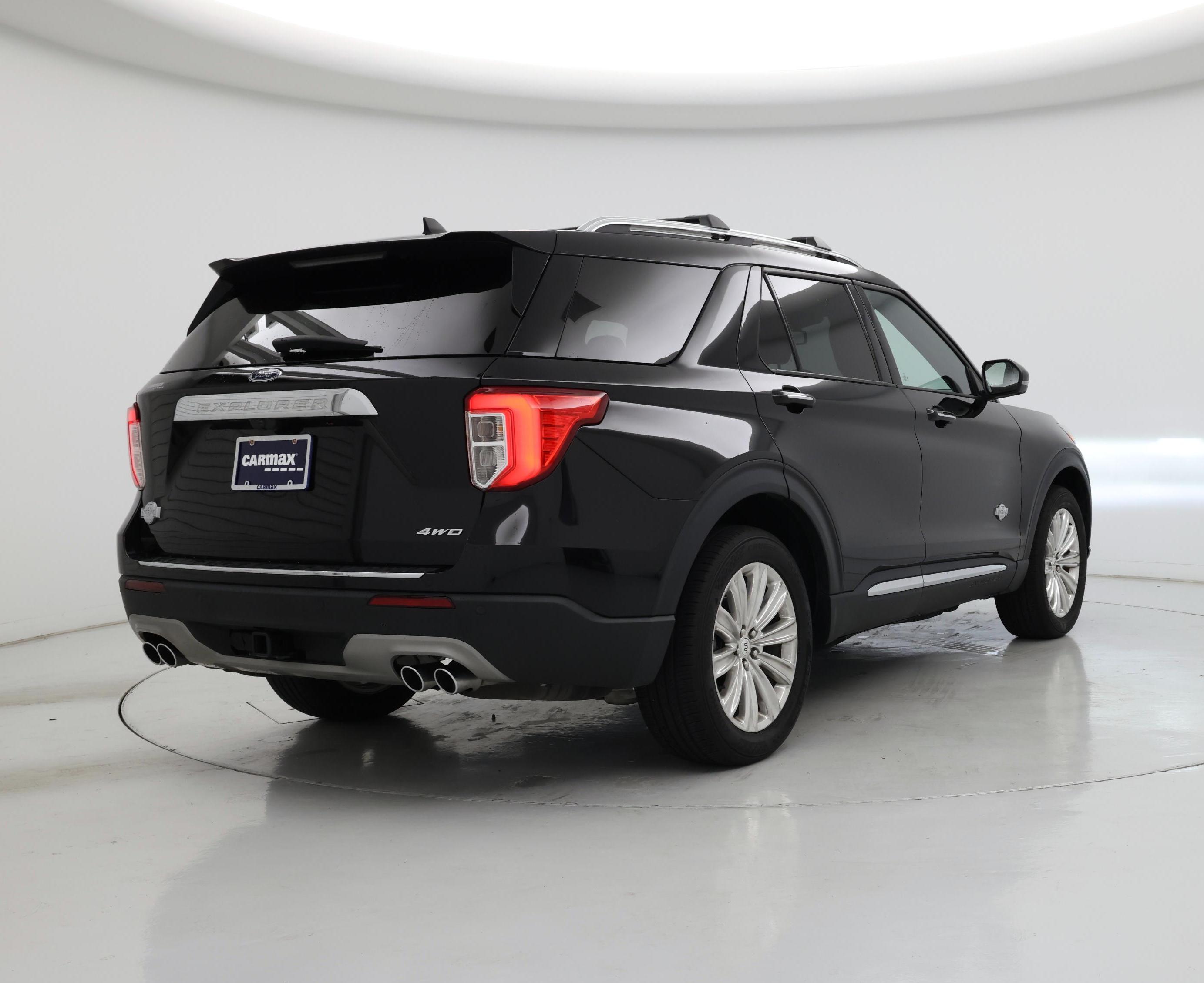 Thumbnail: 2022 Ford Explorer - 8