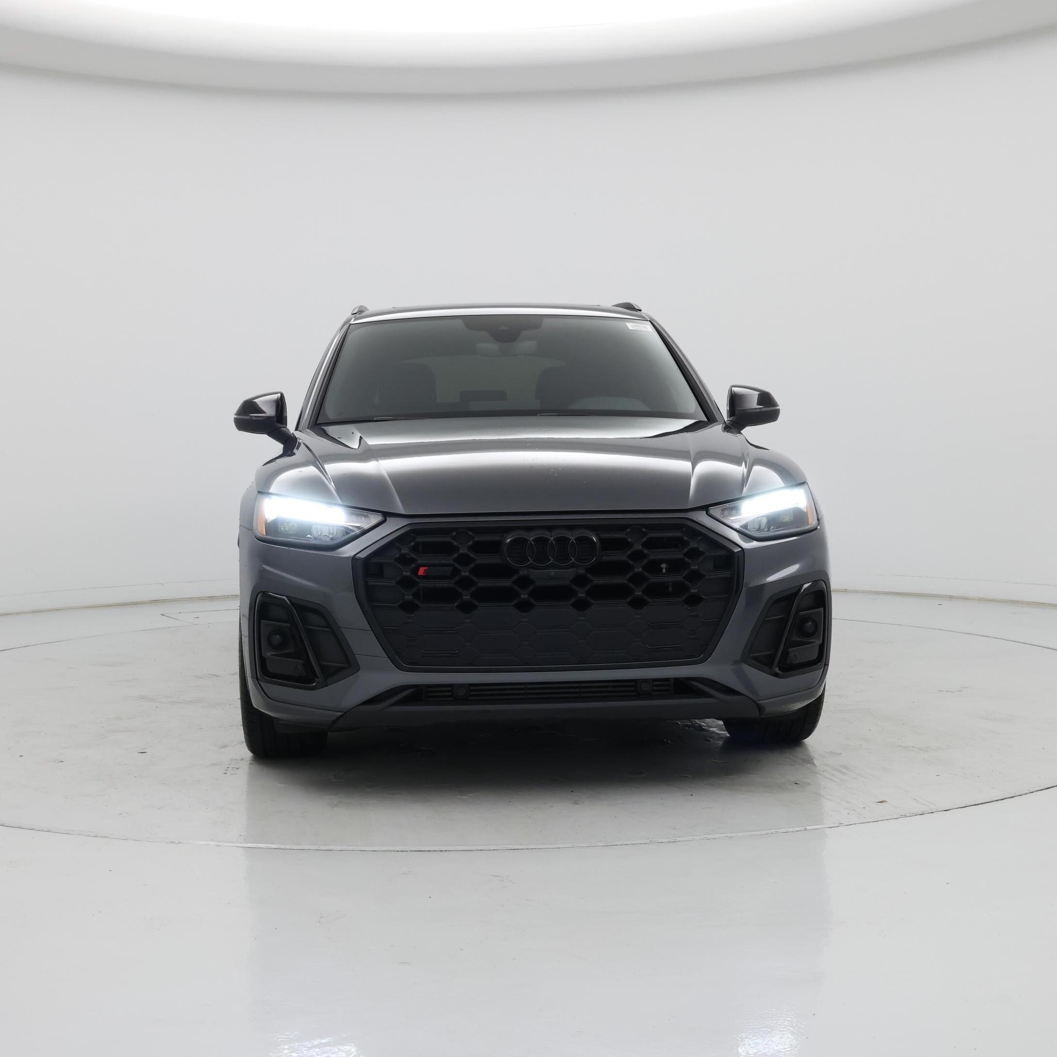 Thumbnail: 2023 Audi SQ5 - 5