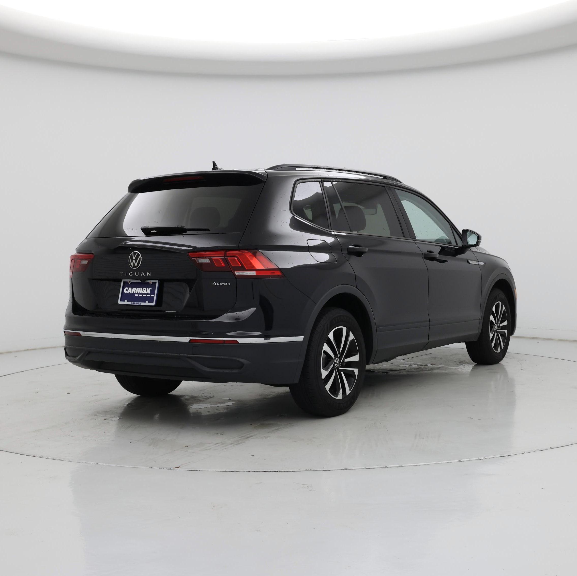 Thumbnail: 2024 Volkswagen Tiguan - 8