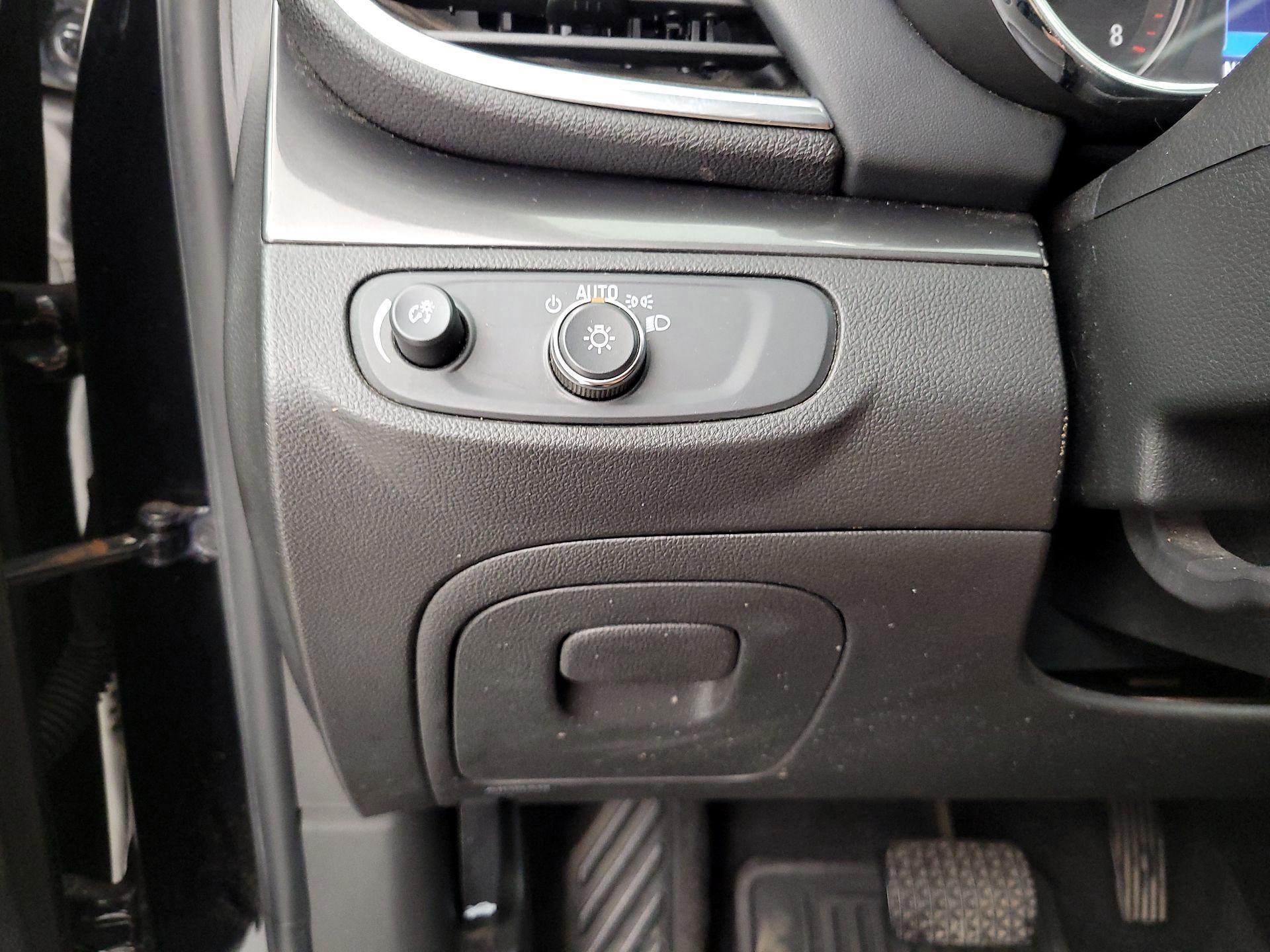 Thumbnail: 2019 Buick Encore - 13