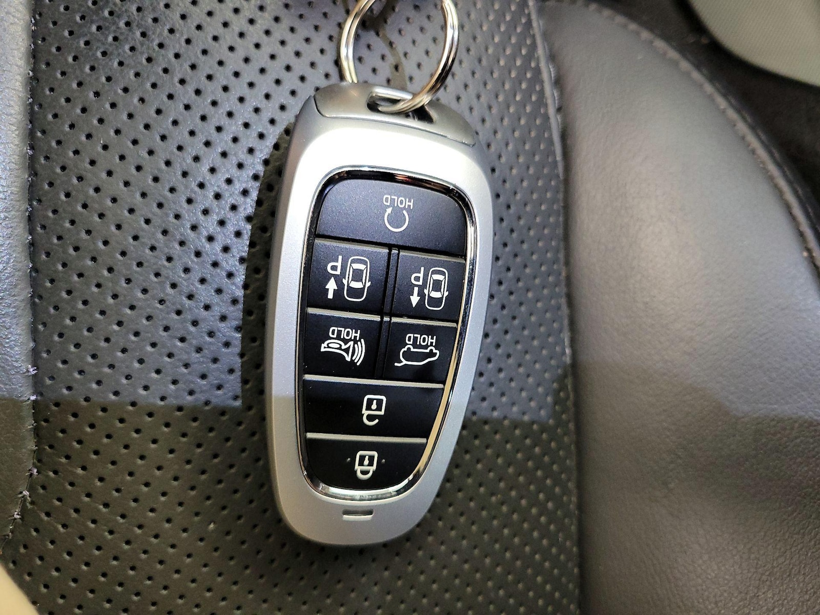 2021 Hyundai Santa Fe Limited - Photo 25