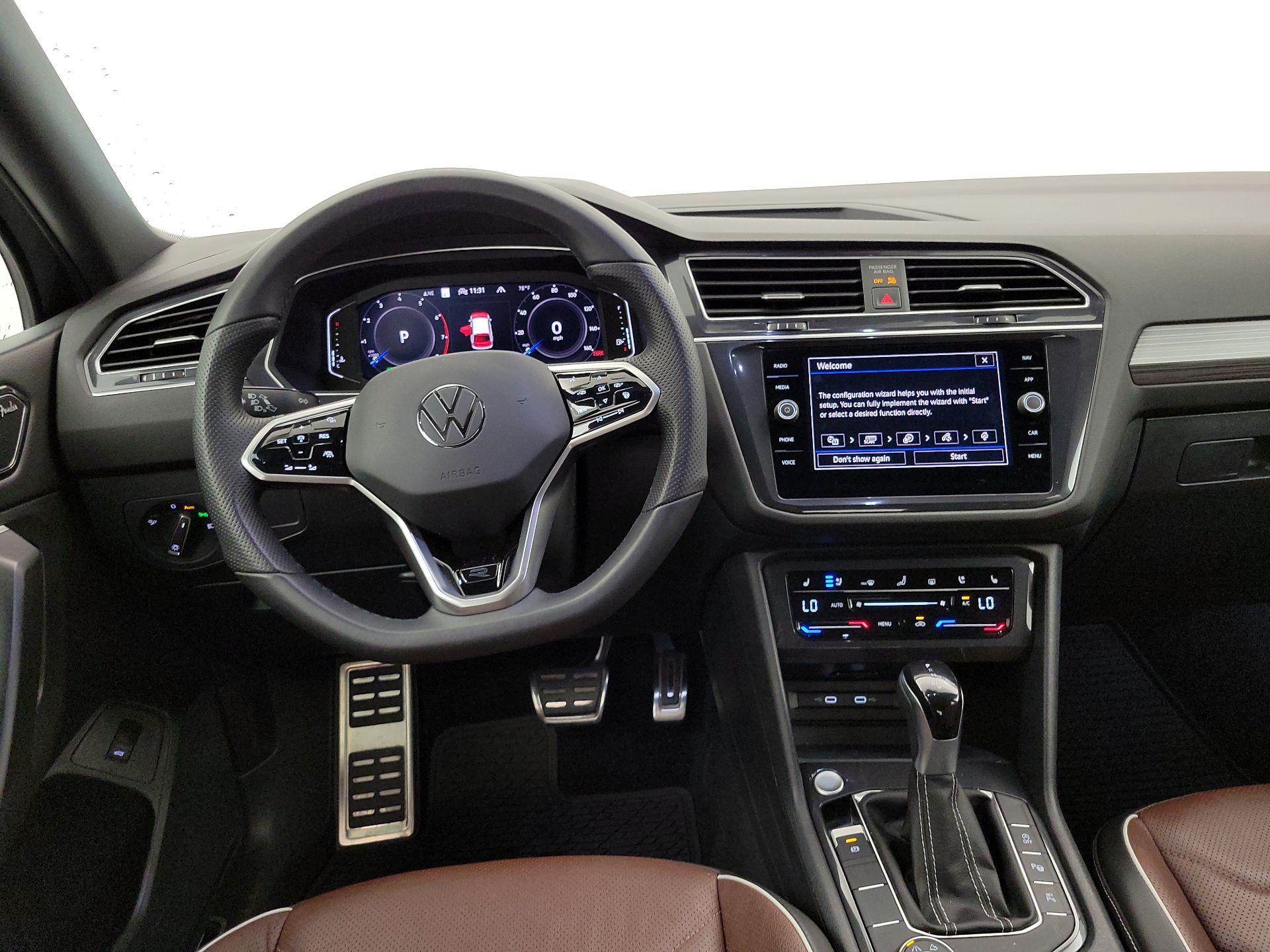 Thumbnail: 2024 Volkswagen Tiguan - 10