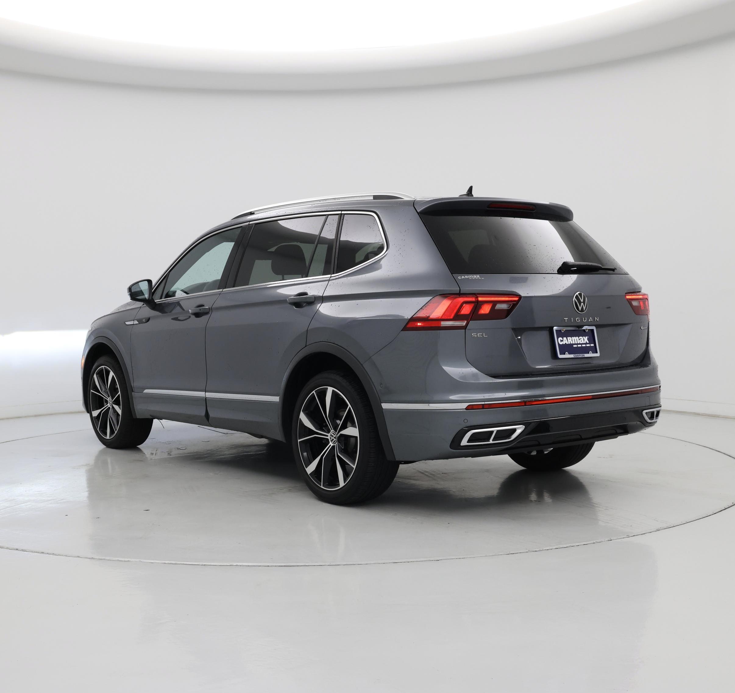 Thumbnail: 2024 Volkswagen Tiguan - 2