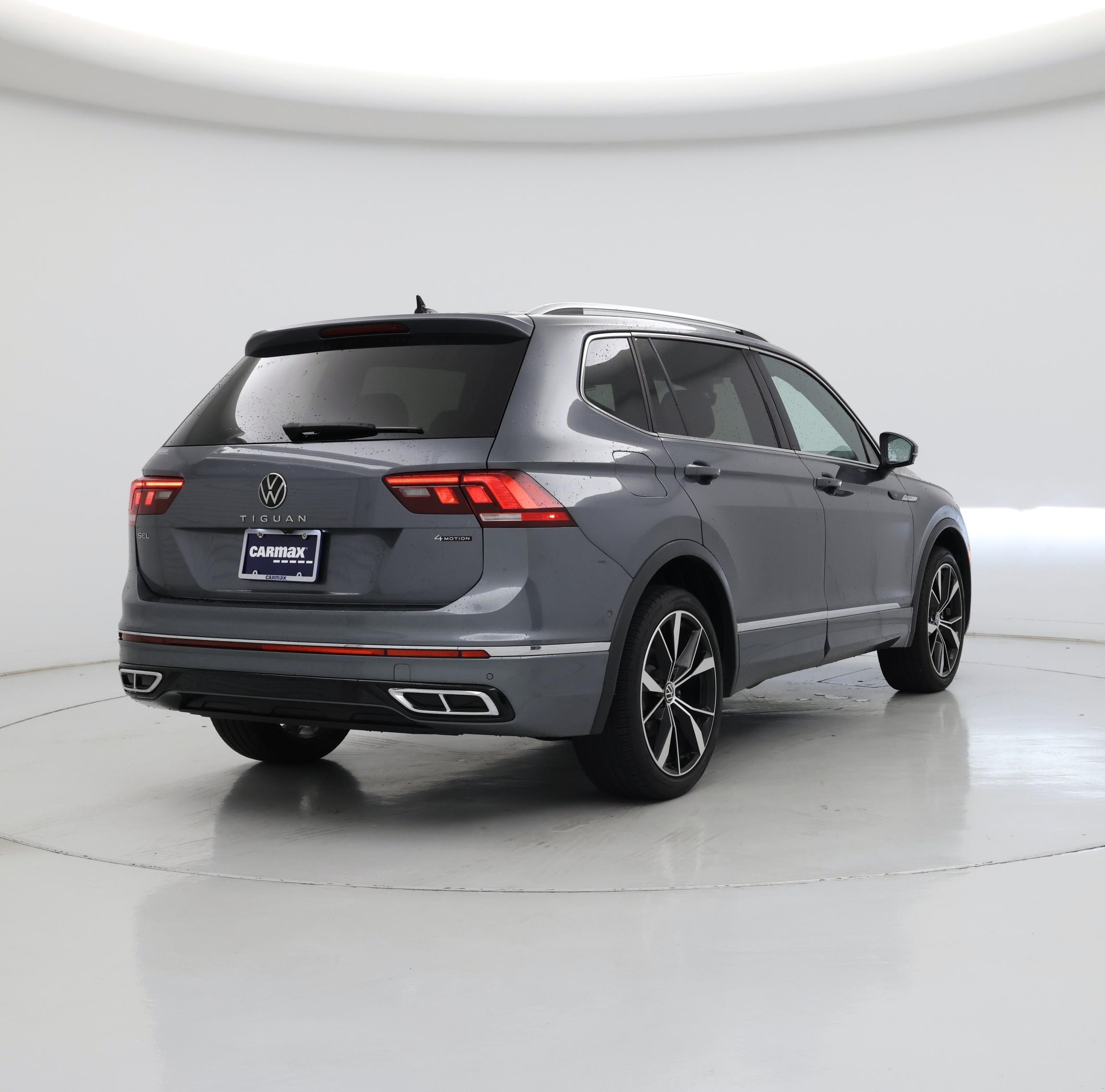 Thumbnail: 2024 Volkswagen Tiguan - 8
