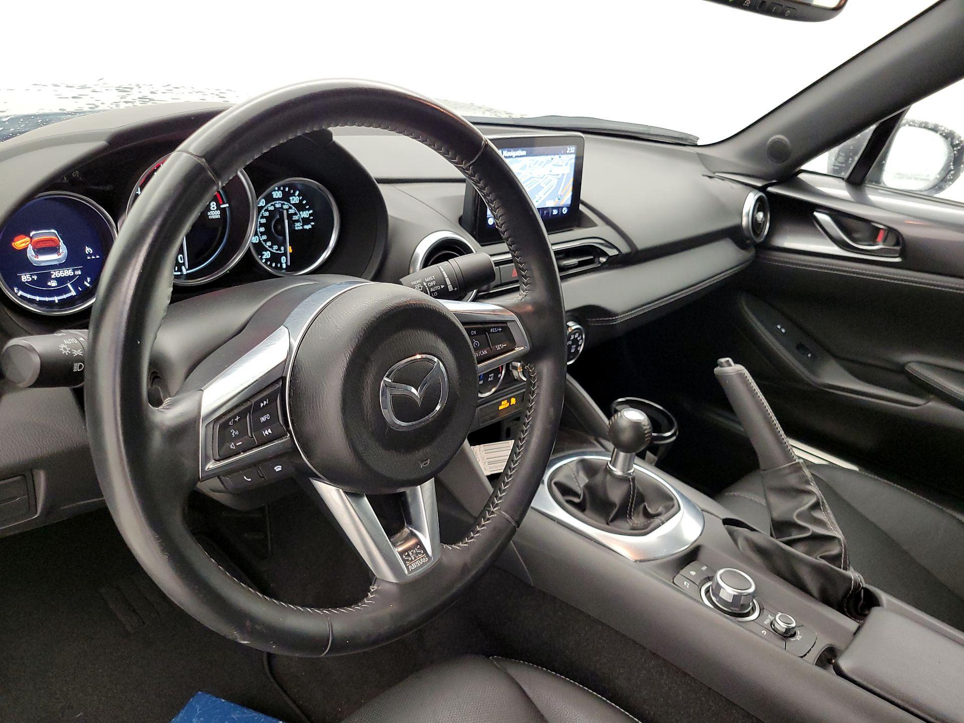 Thumbnail: 2021 Mazda MX-5 Miata - 9