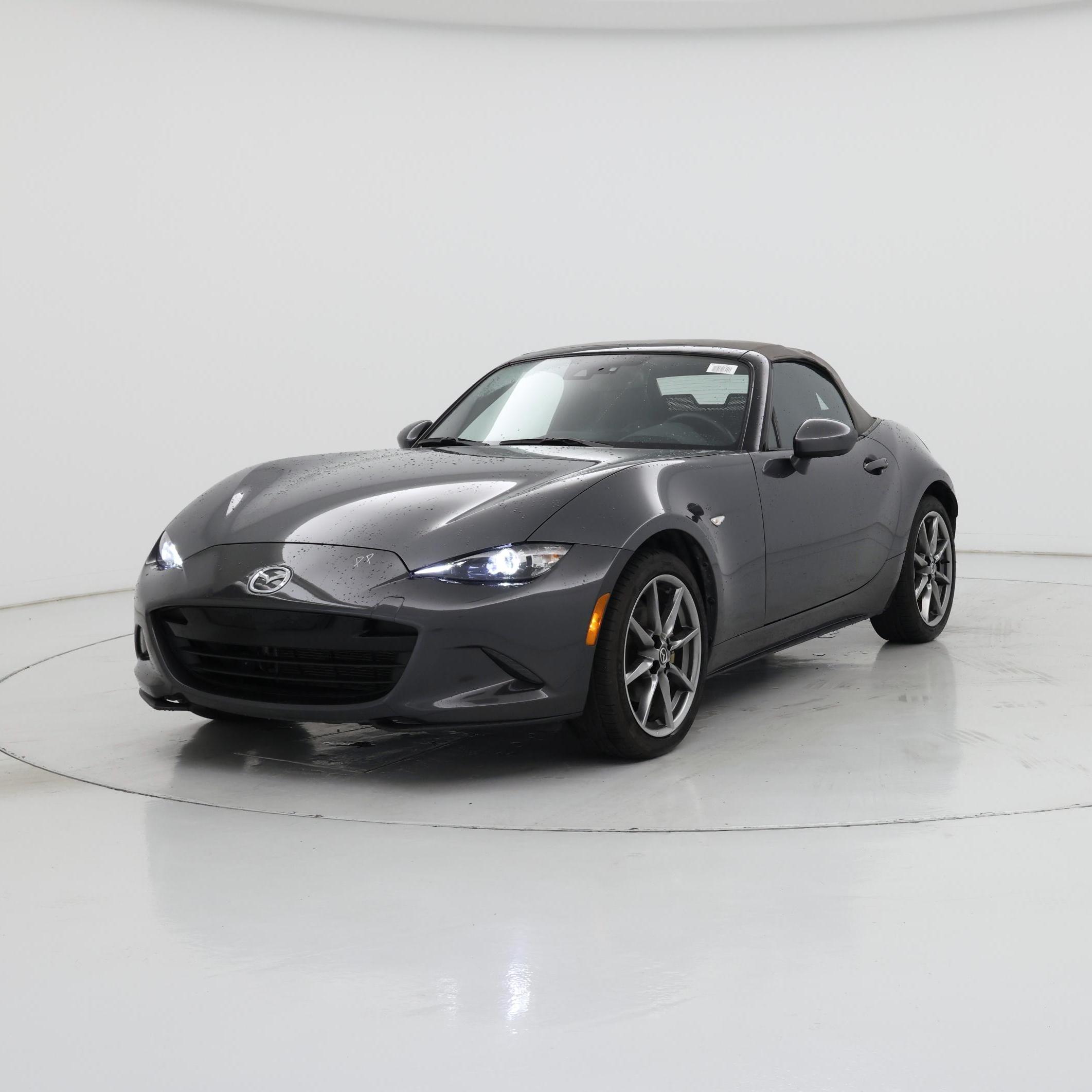 Thumbnail: 2021 Mazda MX-5 Miata - 4