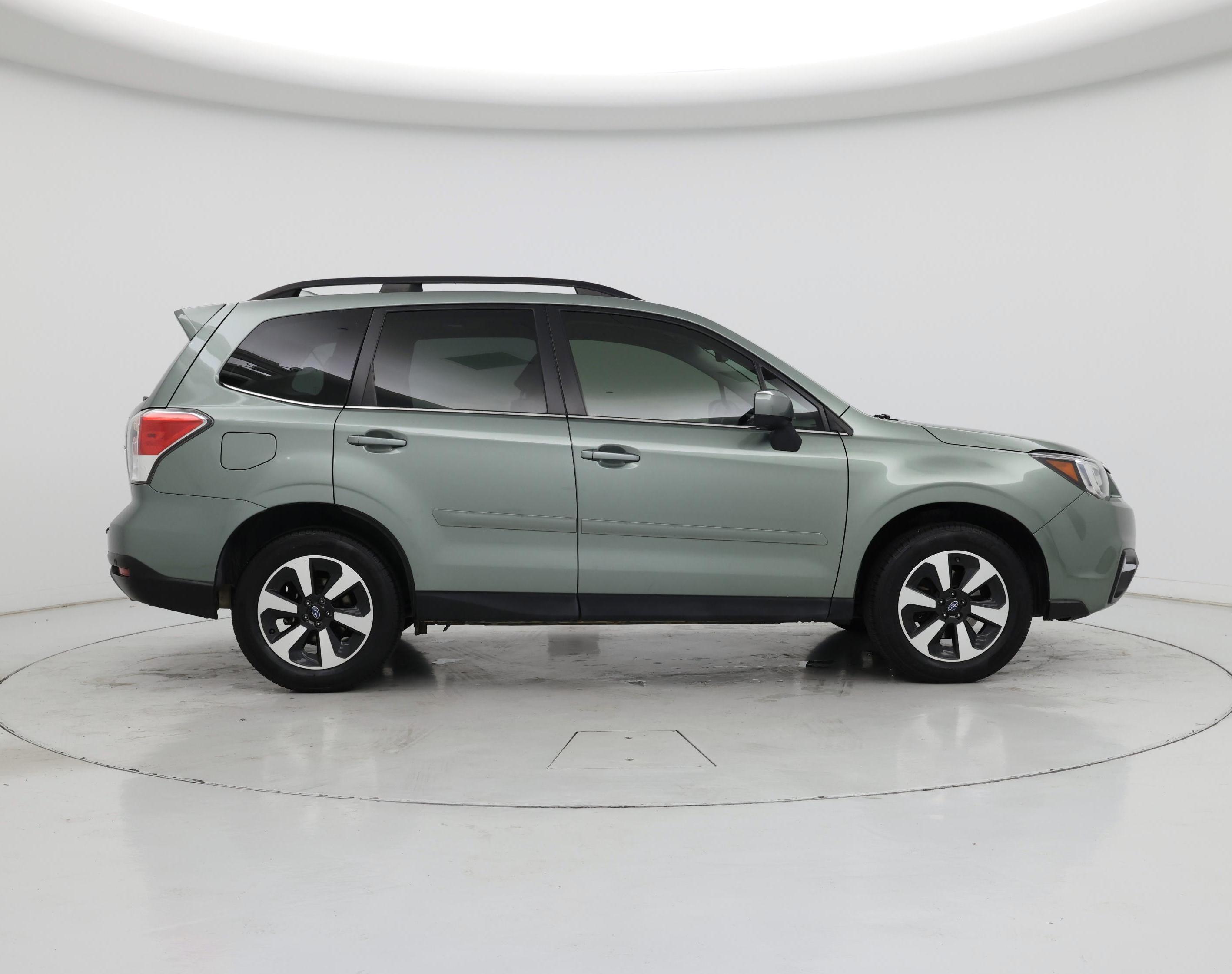 Thumbnail: 2018 Subaru Forester - 7