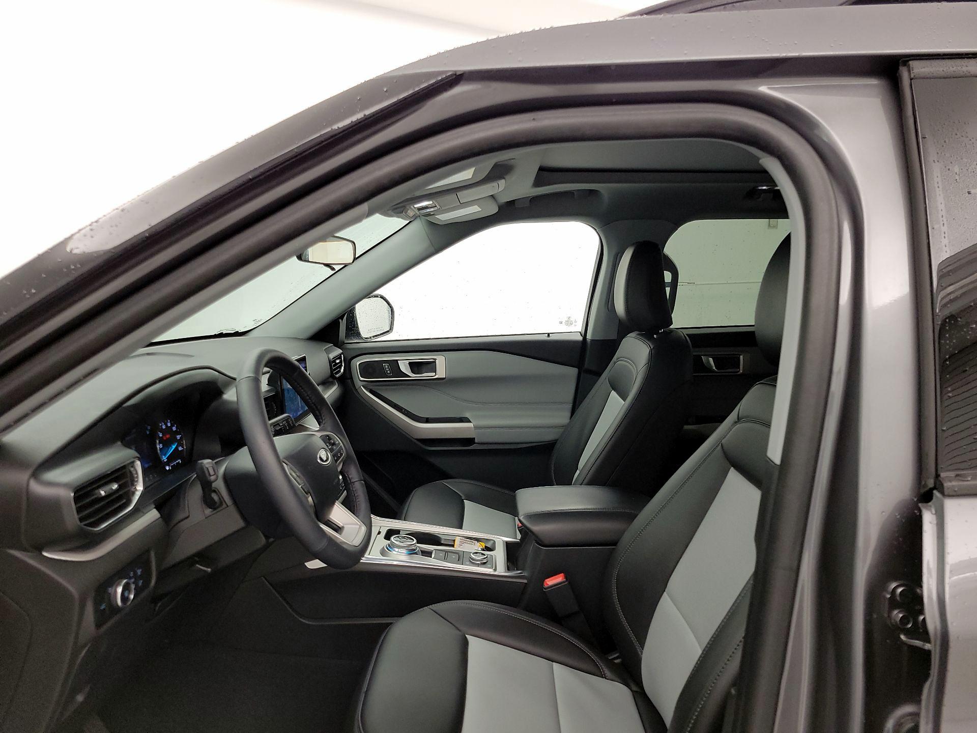 Thumbnail: 2024 Ford Explorer - 11