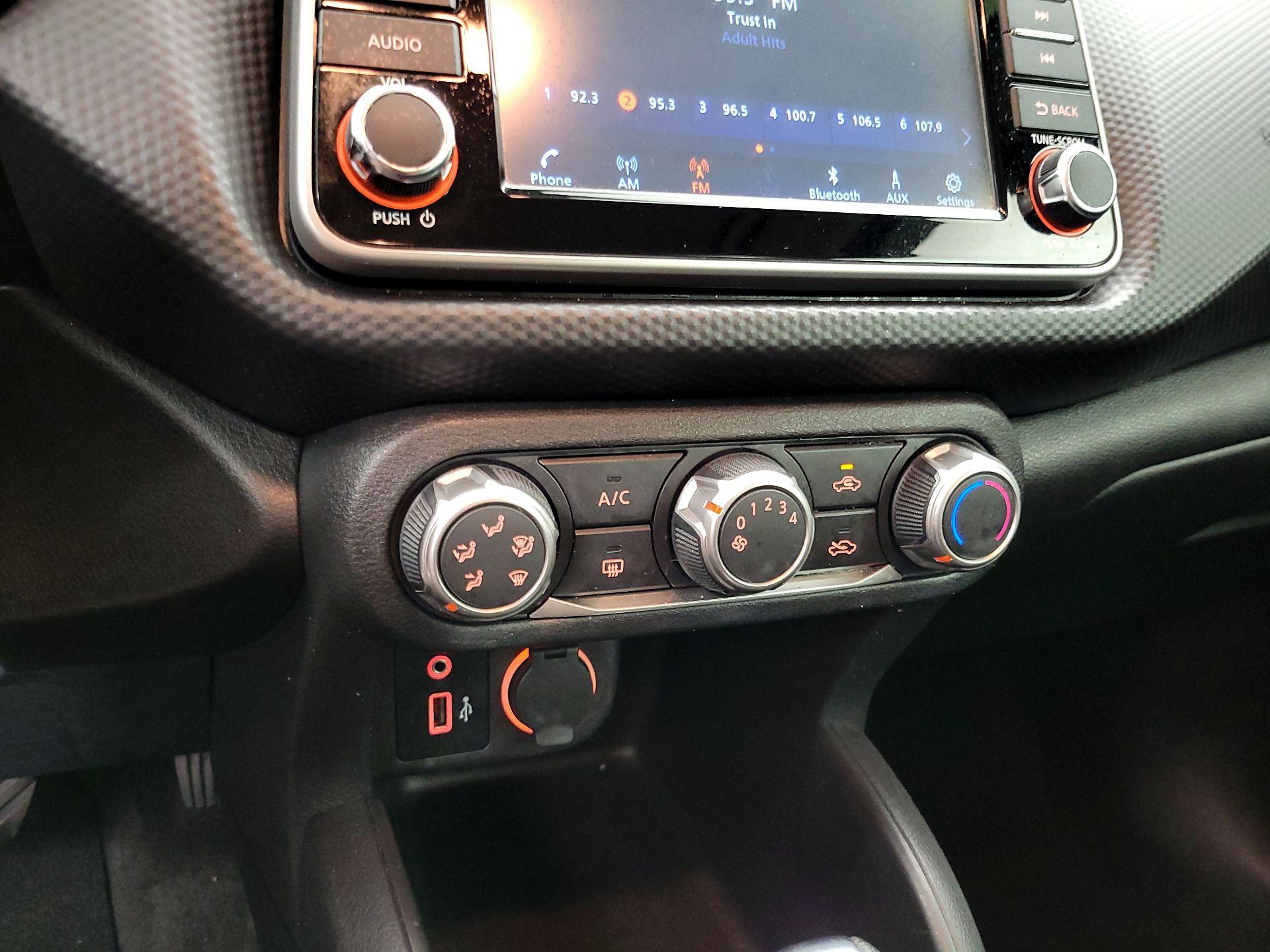 Thumbnail: 2022 Nissan Kicks - 16