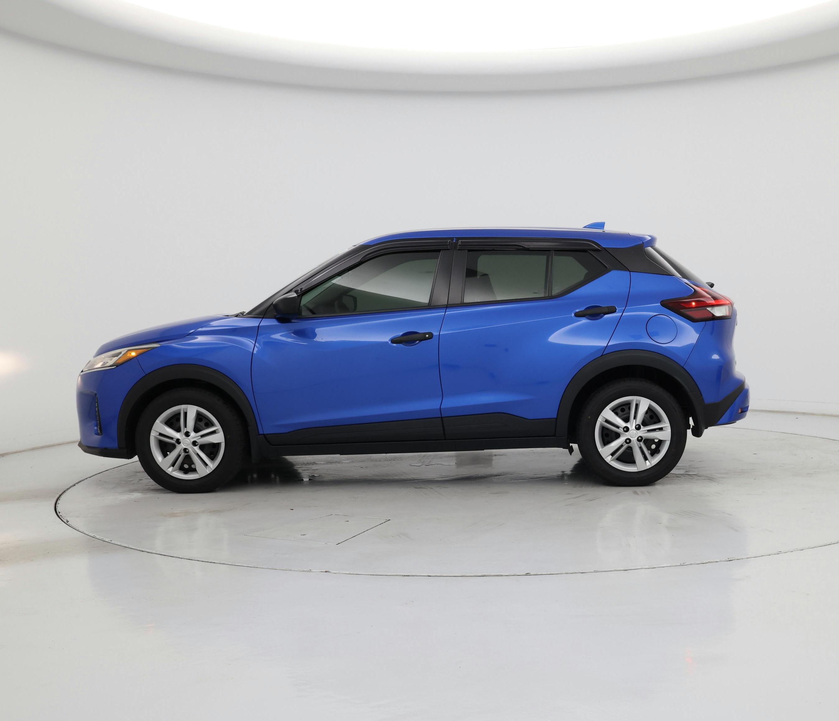 Thumbnail: 2022 Nissan Kicks - 3