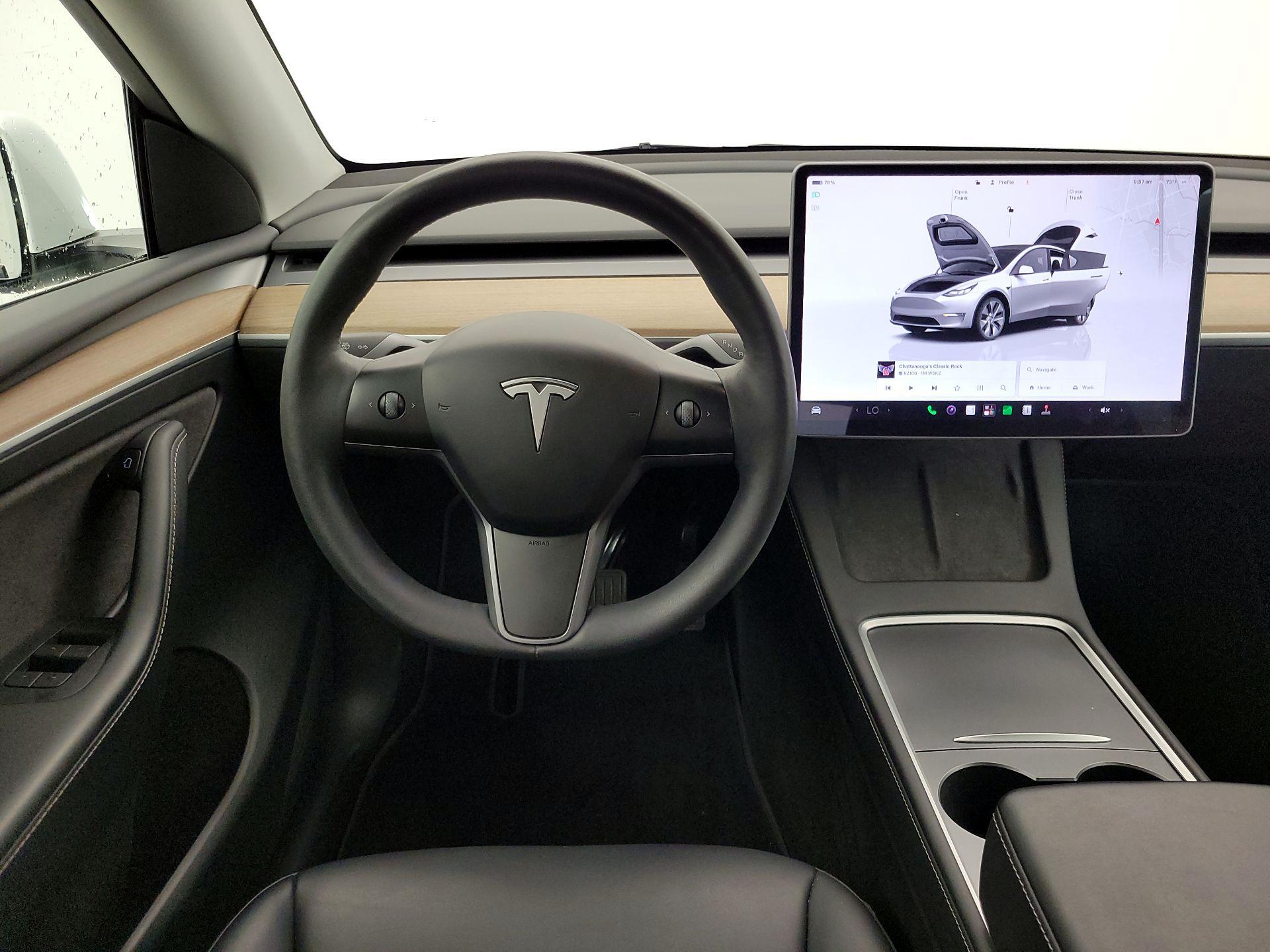 Thumbnail: 2023 Tesla Model Y - 10