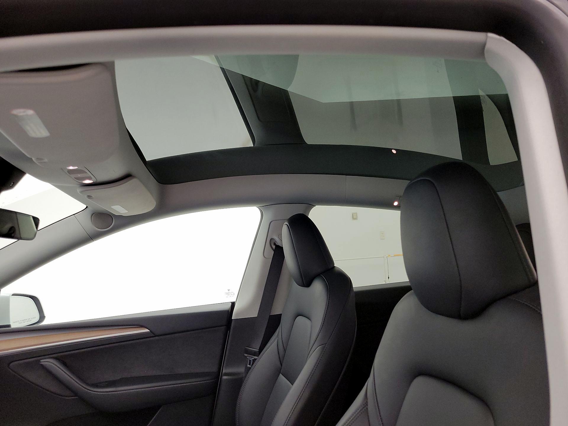 Thumbnail: 2023 Tesla Model Y - 18