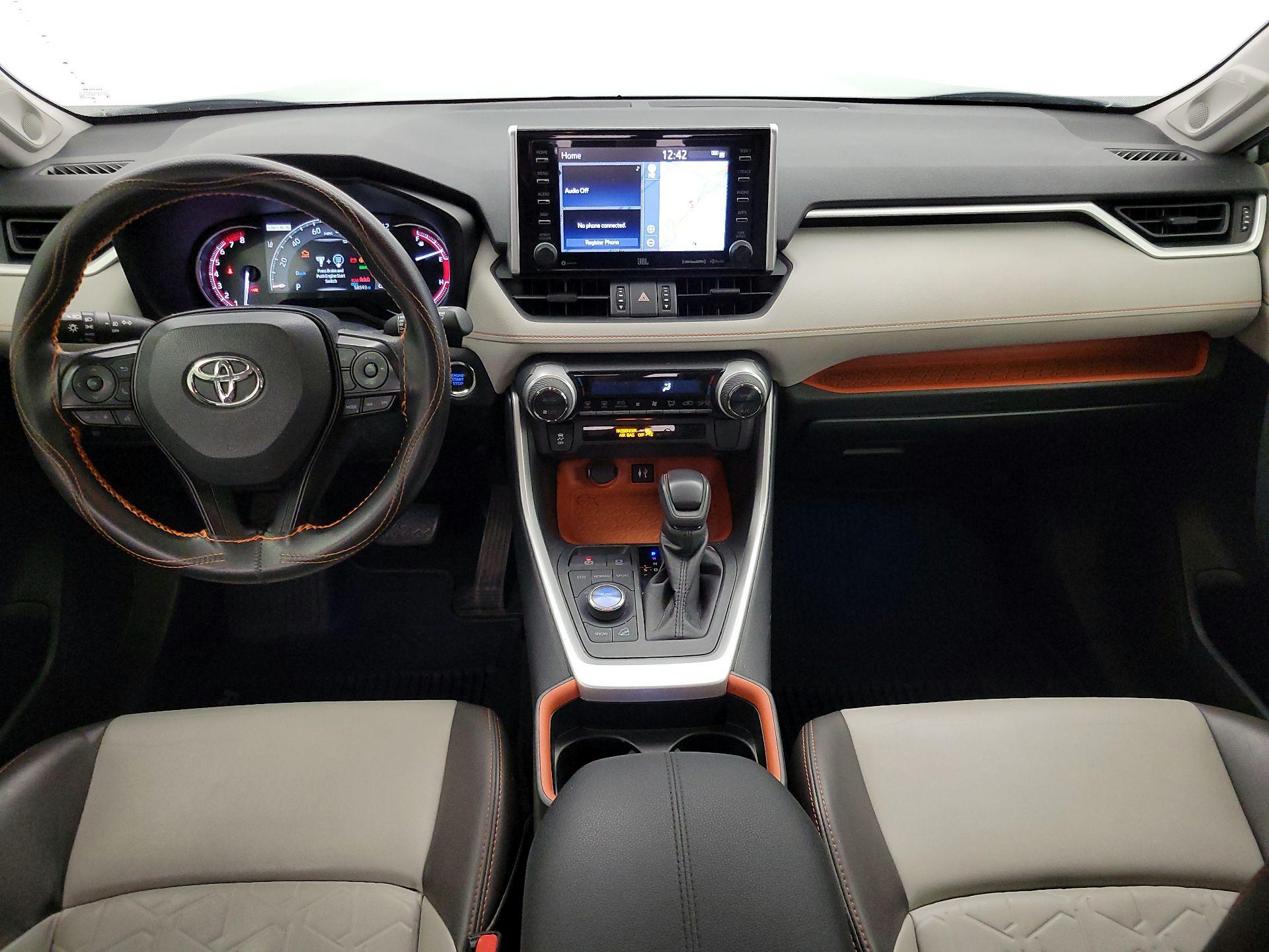 Thumbnail: 2019 Toyota RAV4 - 9