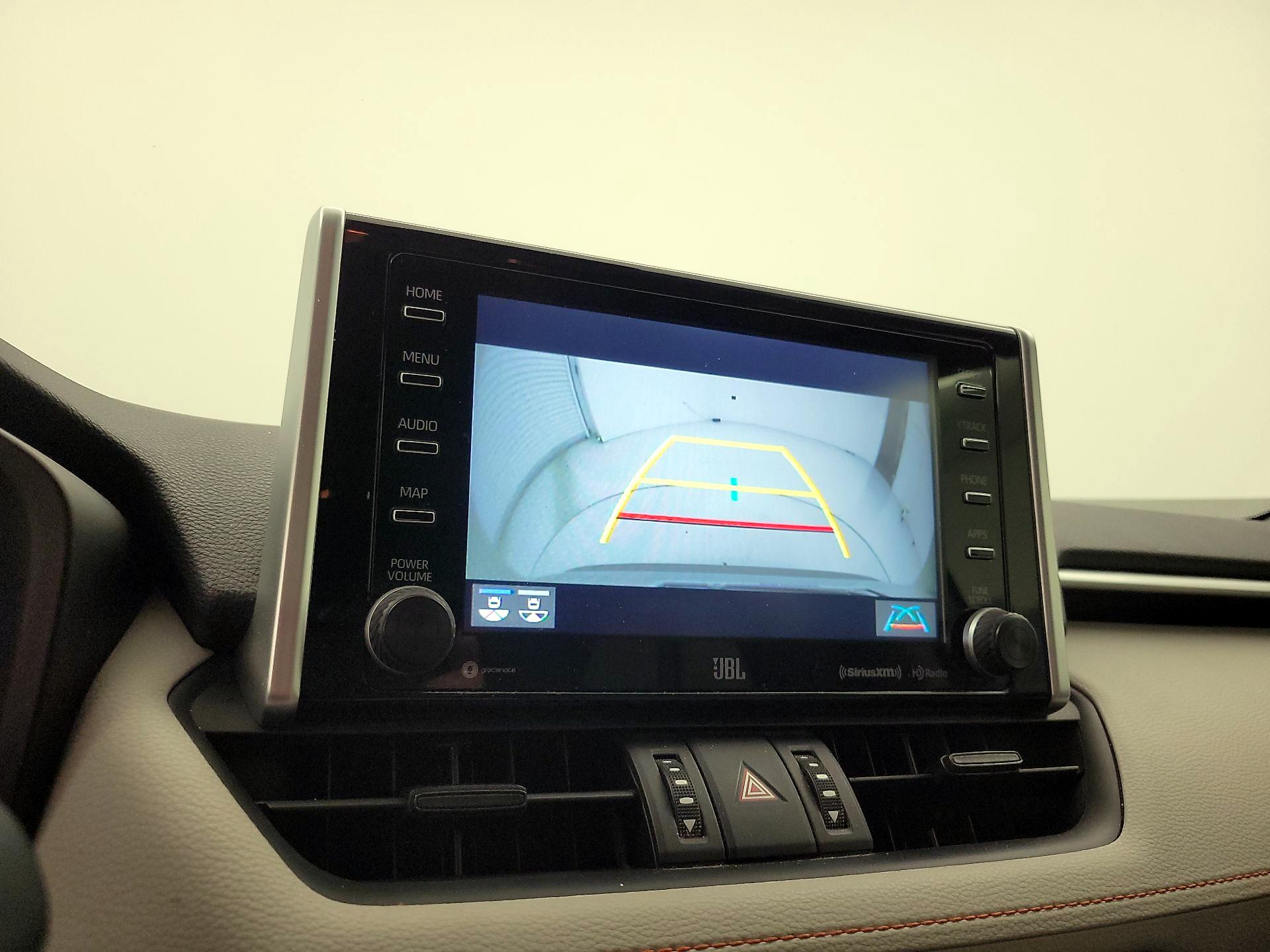 Thumbnail: 2019 Toyota RAV4 - 15