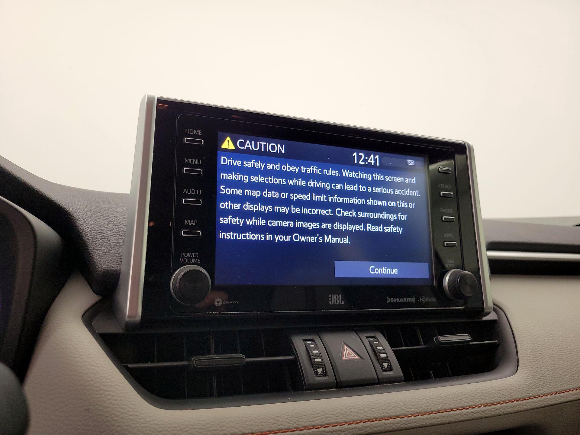 Thumbnail: 2019 Toyota RAV4 - 16