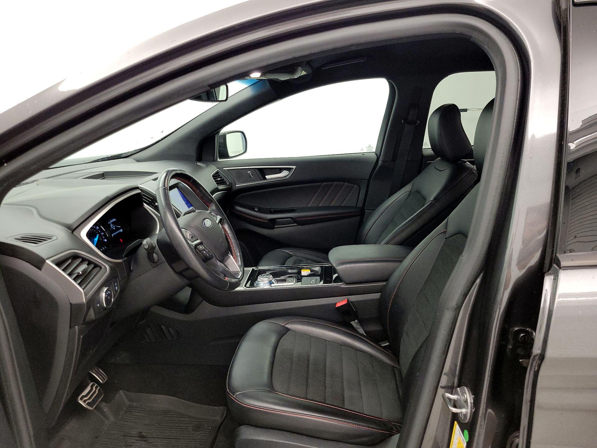 Thumbnail: 2020 Ford Edge - 11