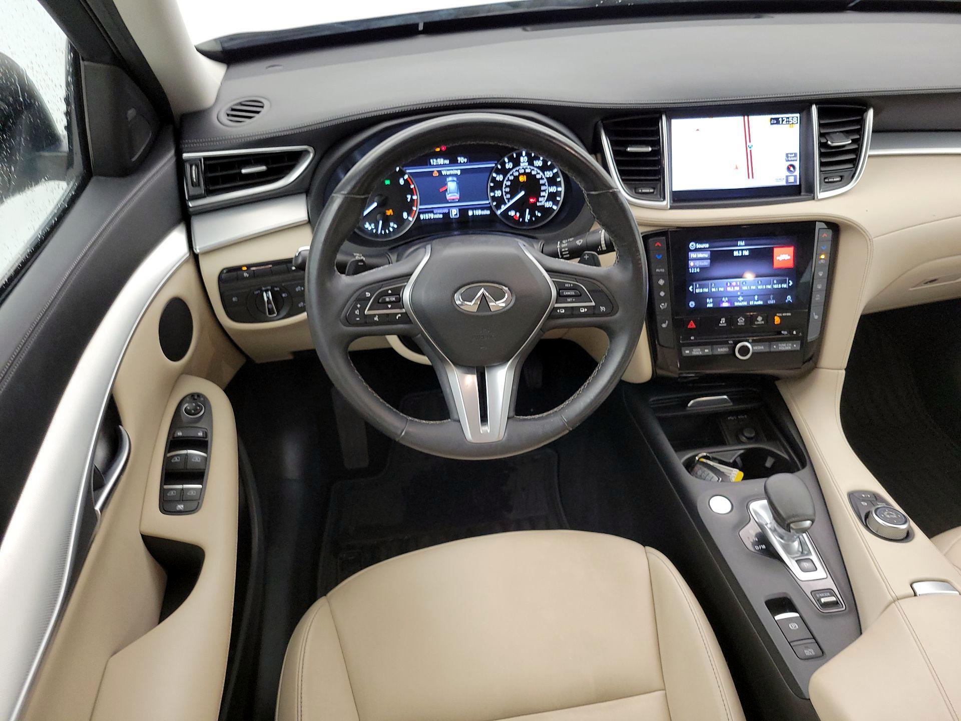 Thumbnail: 2020 INFINITI QX50 - 10