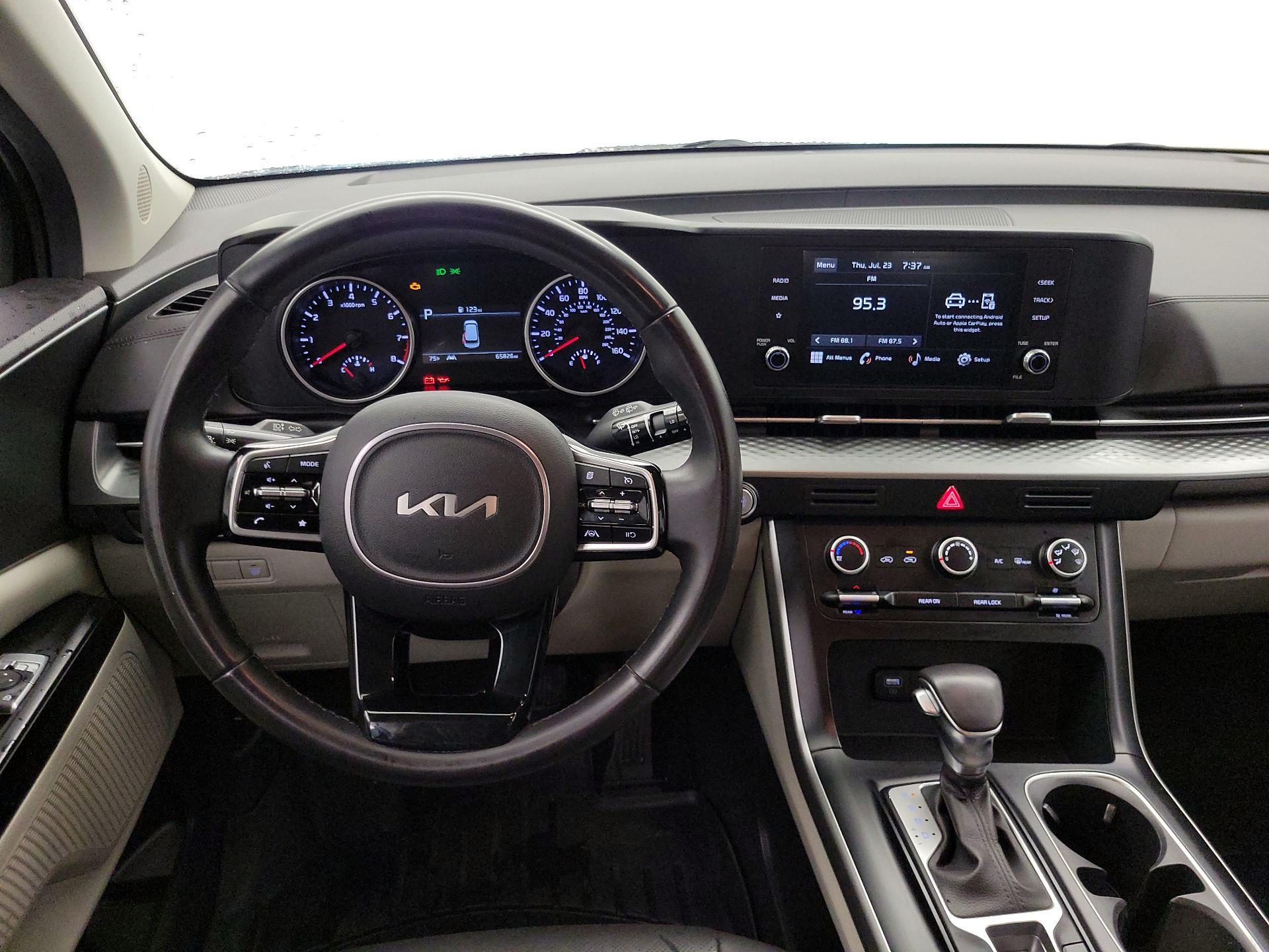 Thumbnail: 2024 Kia Carnival - 10
