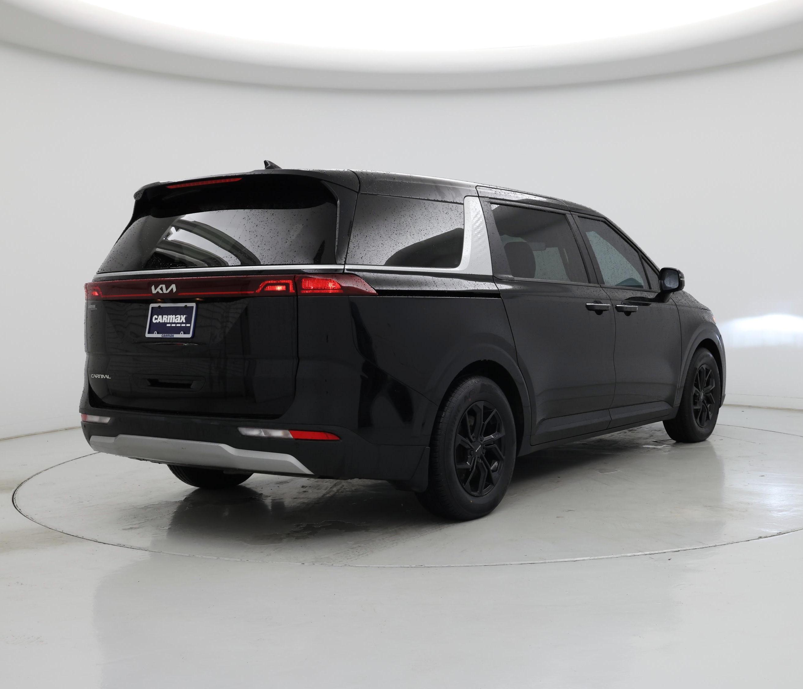 Thumbnail: 2024 Kia Carnival - 8